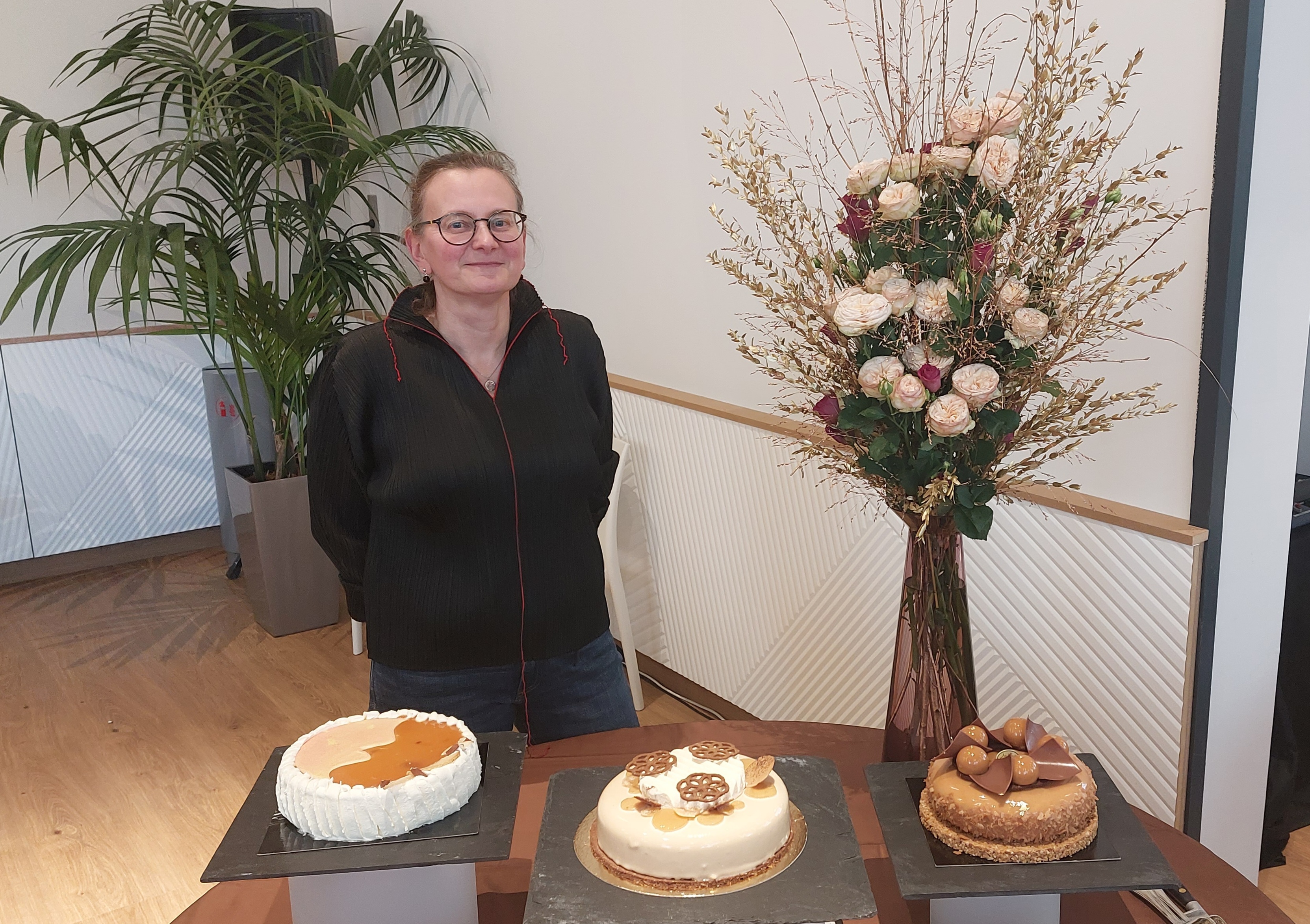 Fabienne Zacchi, cheffe pâtissière installée à Fontenay-aux-Roses, a remporté l'édition 2023 du concours « Imaginez le gâteau des Hauts-de-Seine ». LP/Anne-Sophie Damecour