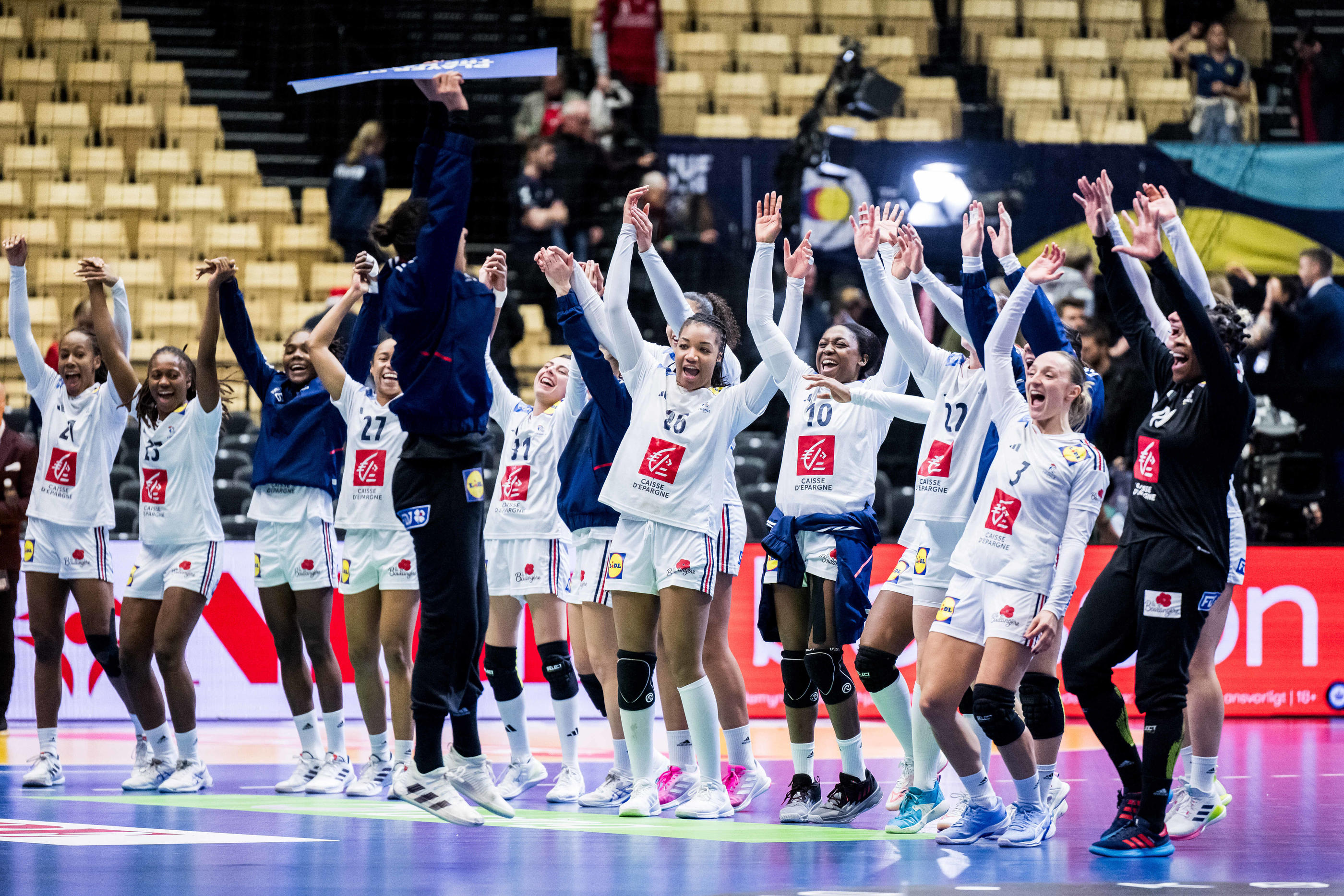 Les handballeuses tricolores connaissent leurs adversaires pour le premier tour des Jeux olympiques de Paris 2024. Icon sport