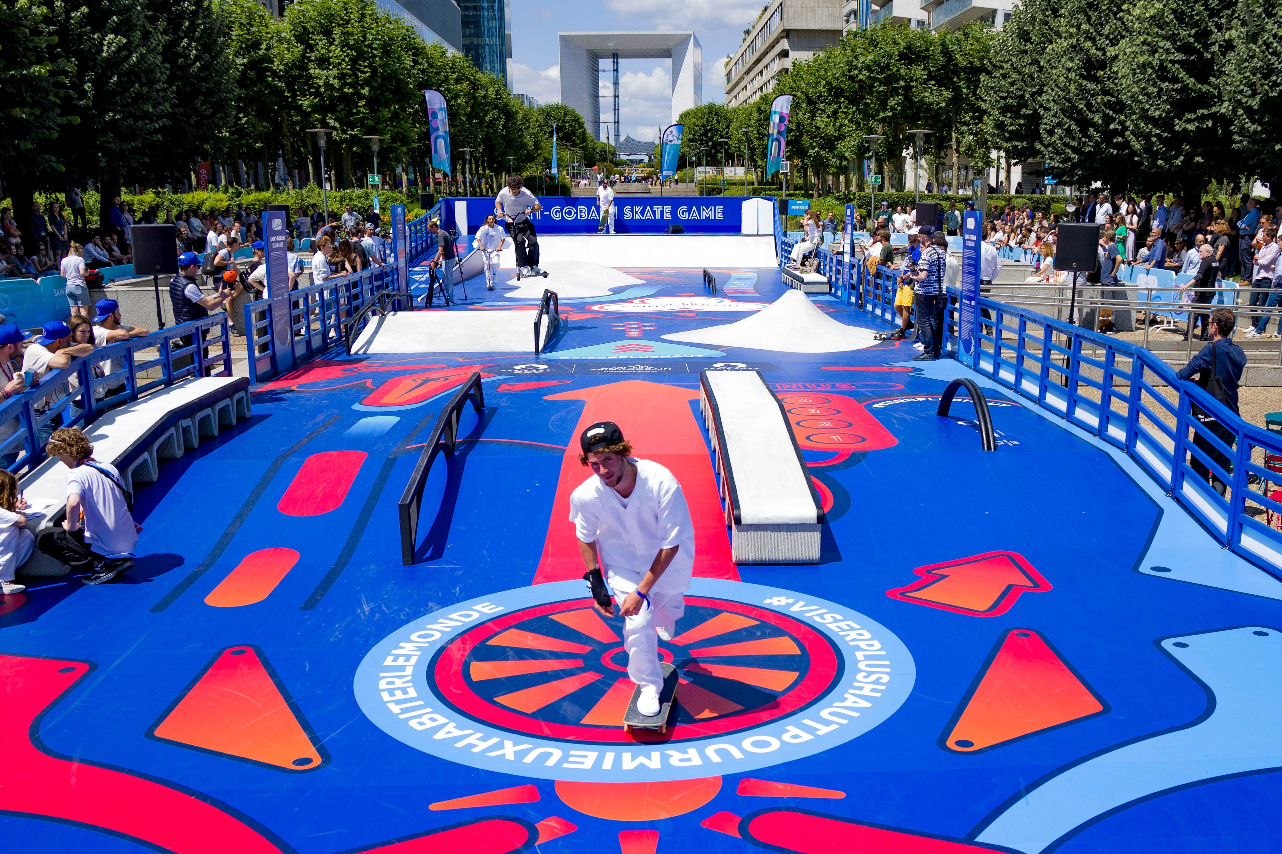 Le skatepark du Saint-Gobain Skate Game, était installé sur l'esplanade de La Défense pendant toute la durée des JO Paris 2024. LP/Alexandre Delaitre