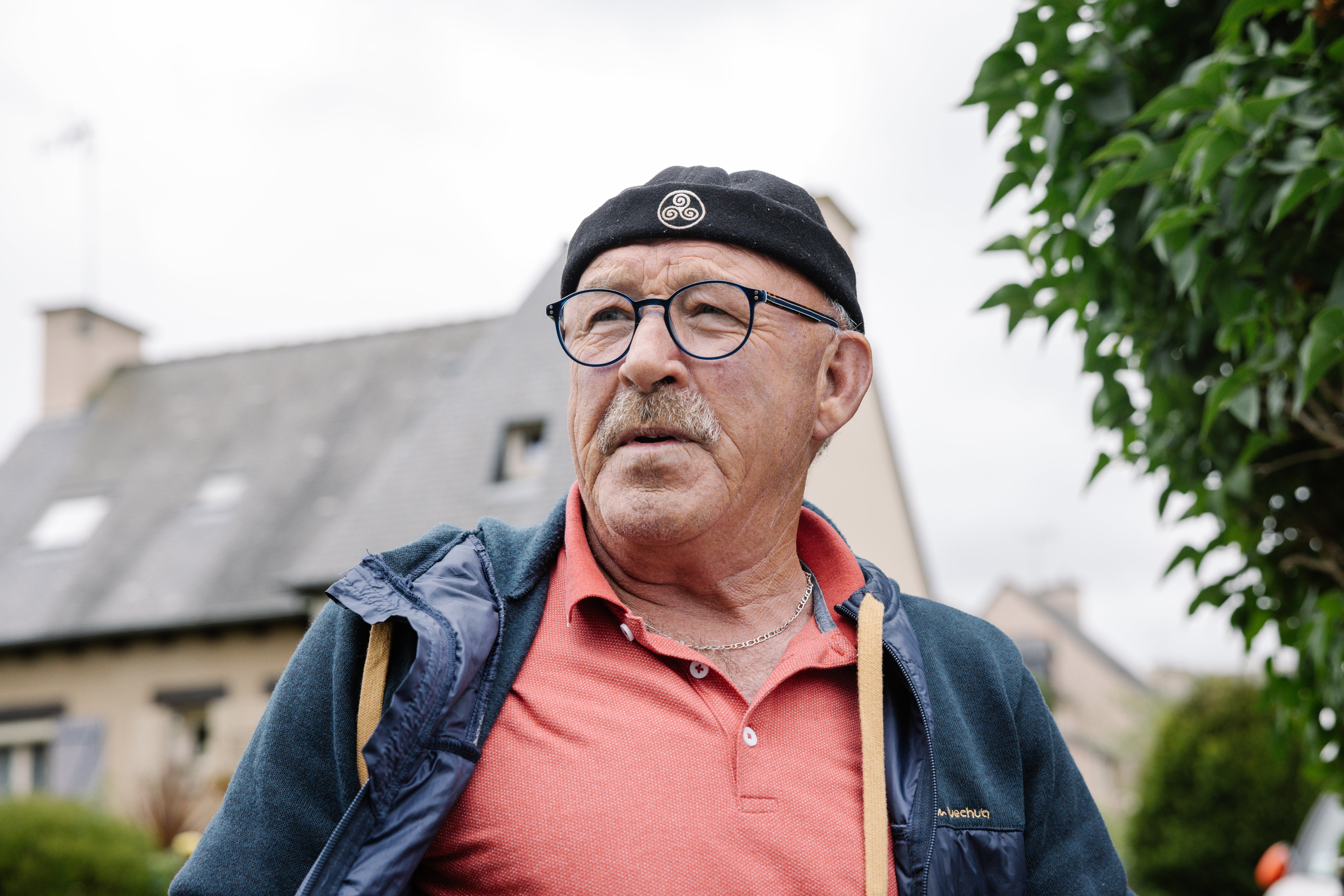 Saint-Suliac (Ille-et-Vilaine), le 10 juin 2024. Michel, pêcheur de 67 ans, ne reconnaît pas sa terre natale : «Chez nous, on ne vote pas pour les extrêmes.» LP/Arnaud Dumontier