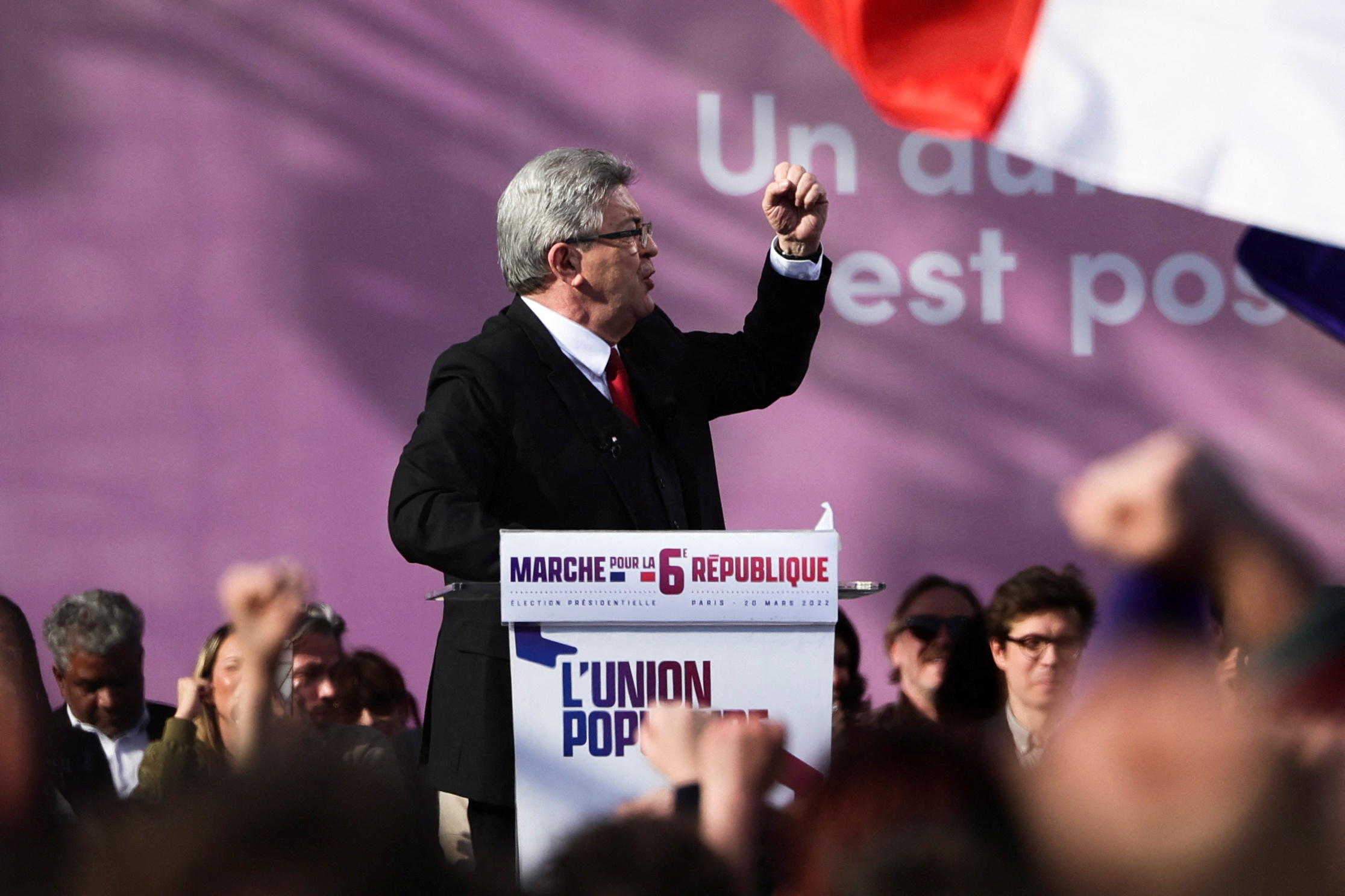 Jean-Luc Mélenchon a défendu son programme et torpillé celui d'Emmanuel Macron pendant une heure à Paris, dans une démonstration de force. REUTERS/Sarah Meyssonnier