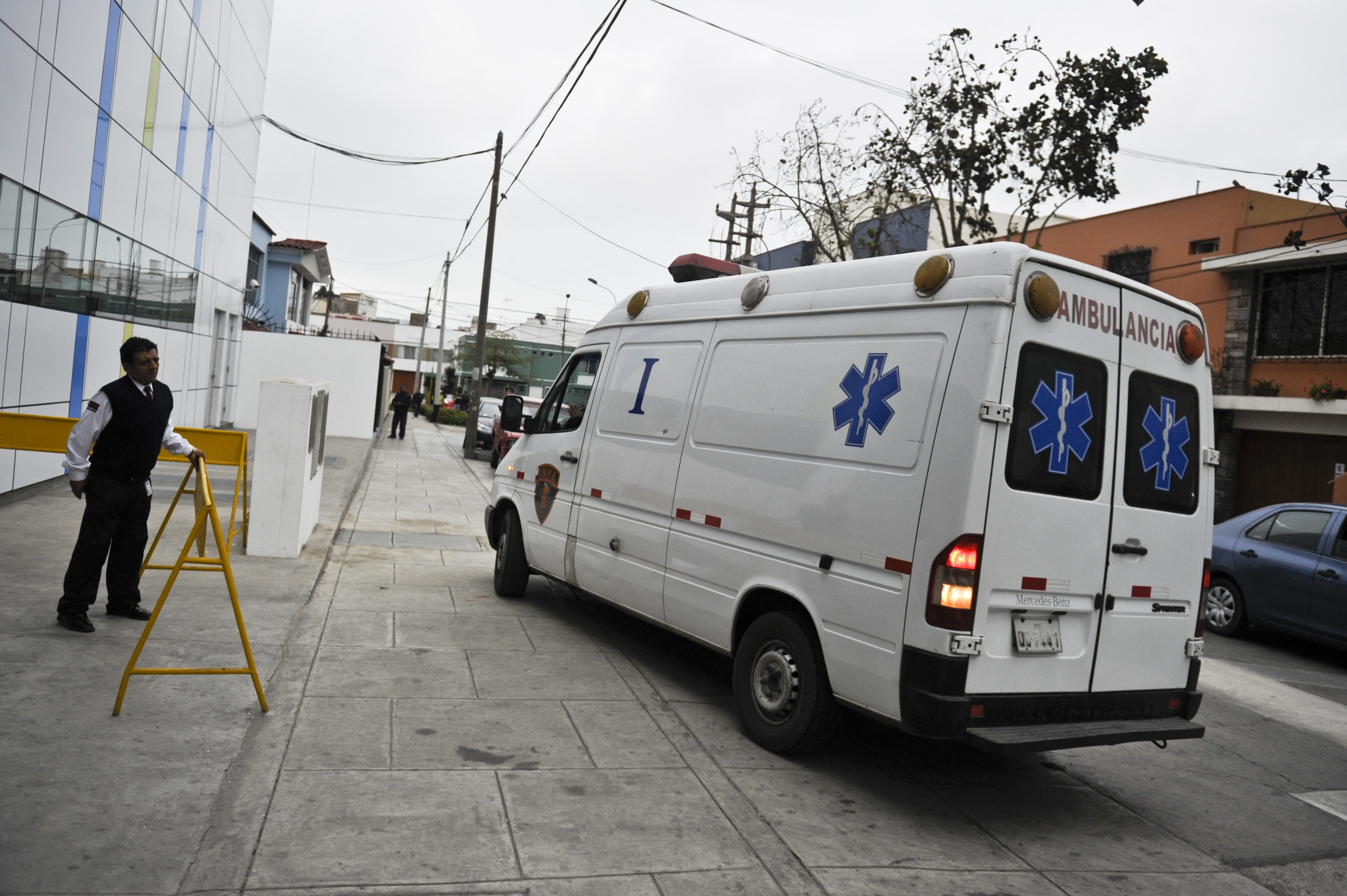 Trente-et-un patients sont actuellement hospitalisés au Pérou en raison d'un syndrome de Guillain-Barré. (Illustration) ERNESTO BENAVIDES / AFP