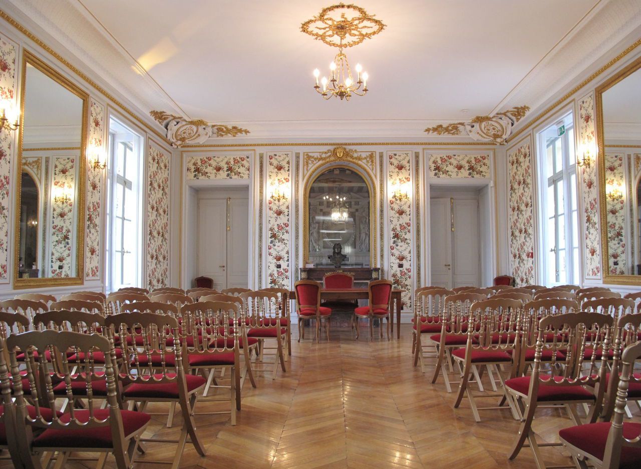 <b></b> Savigny-le-Temple. Une visite guidée gratuite du château du domaine de la Grange la Prévôté est organisée les dimanches 30 juillet et 27 août 2017. 