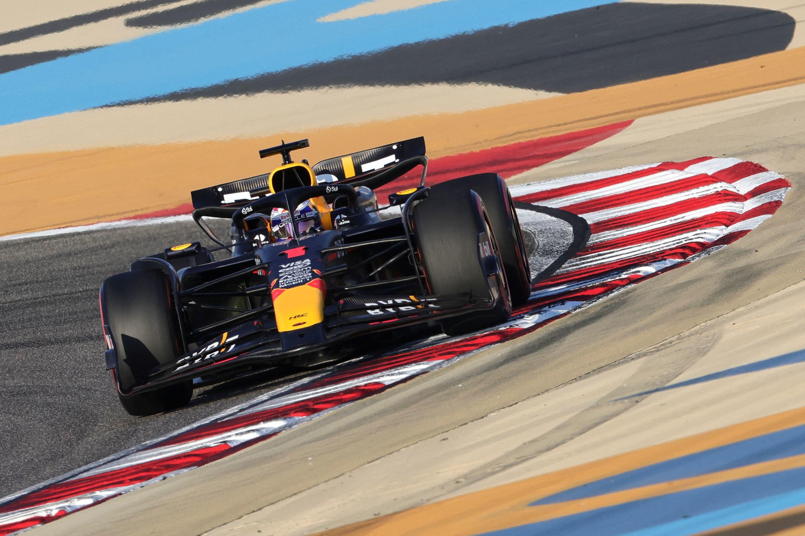 Max Verstappen débutera en pôle position du GP de Bahreïn ce samedi. Giuseppe CACACE / AFP