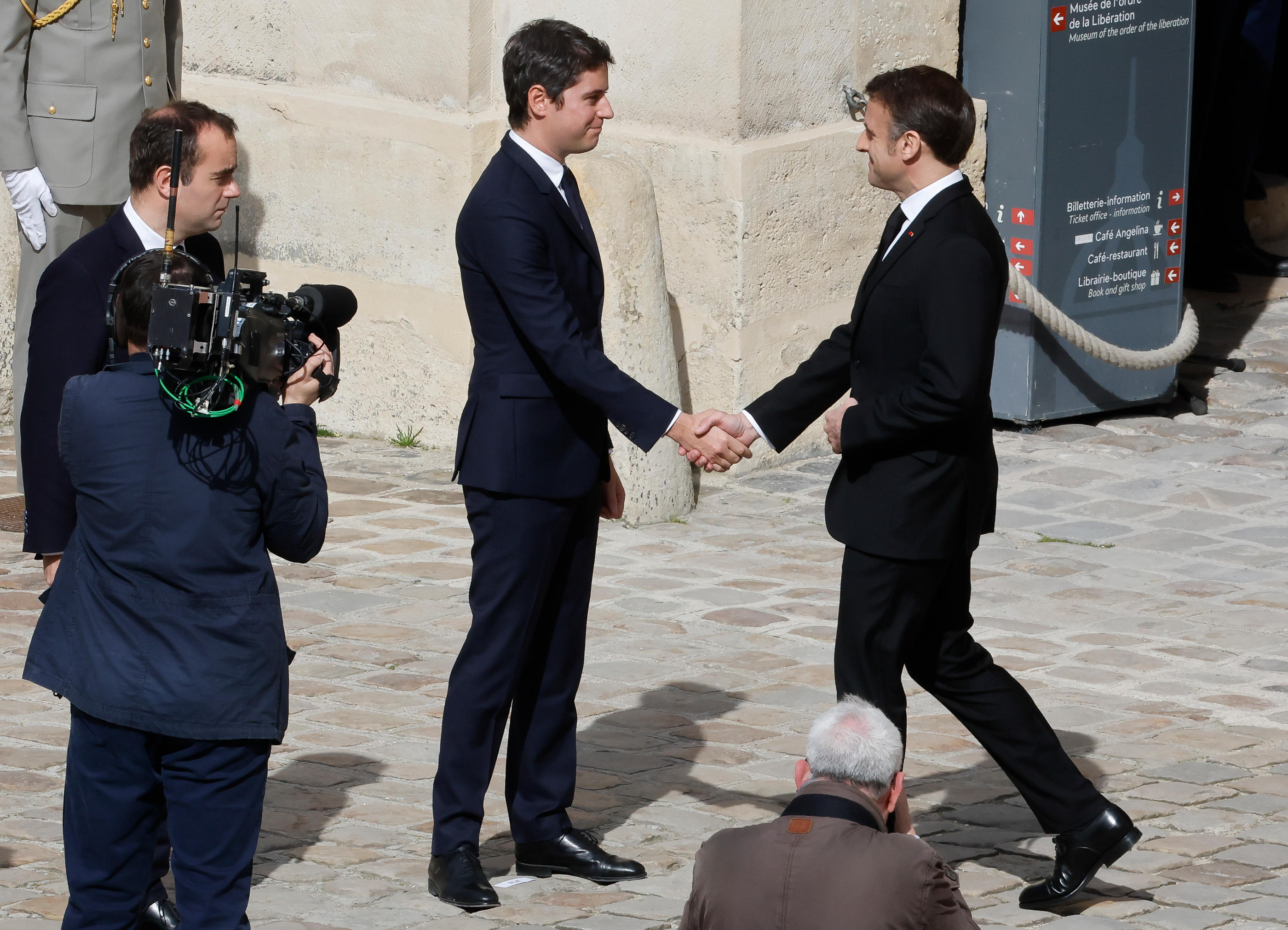 Dans sa lettre aux Français, Emmanuel Macron a appelé les forces politiques républicaines à former une majorité « solide ». Henri Szwarc/Xinhua