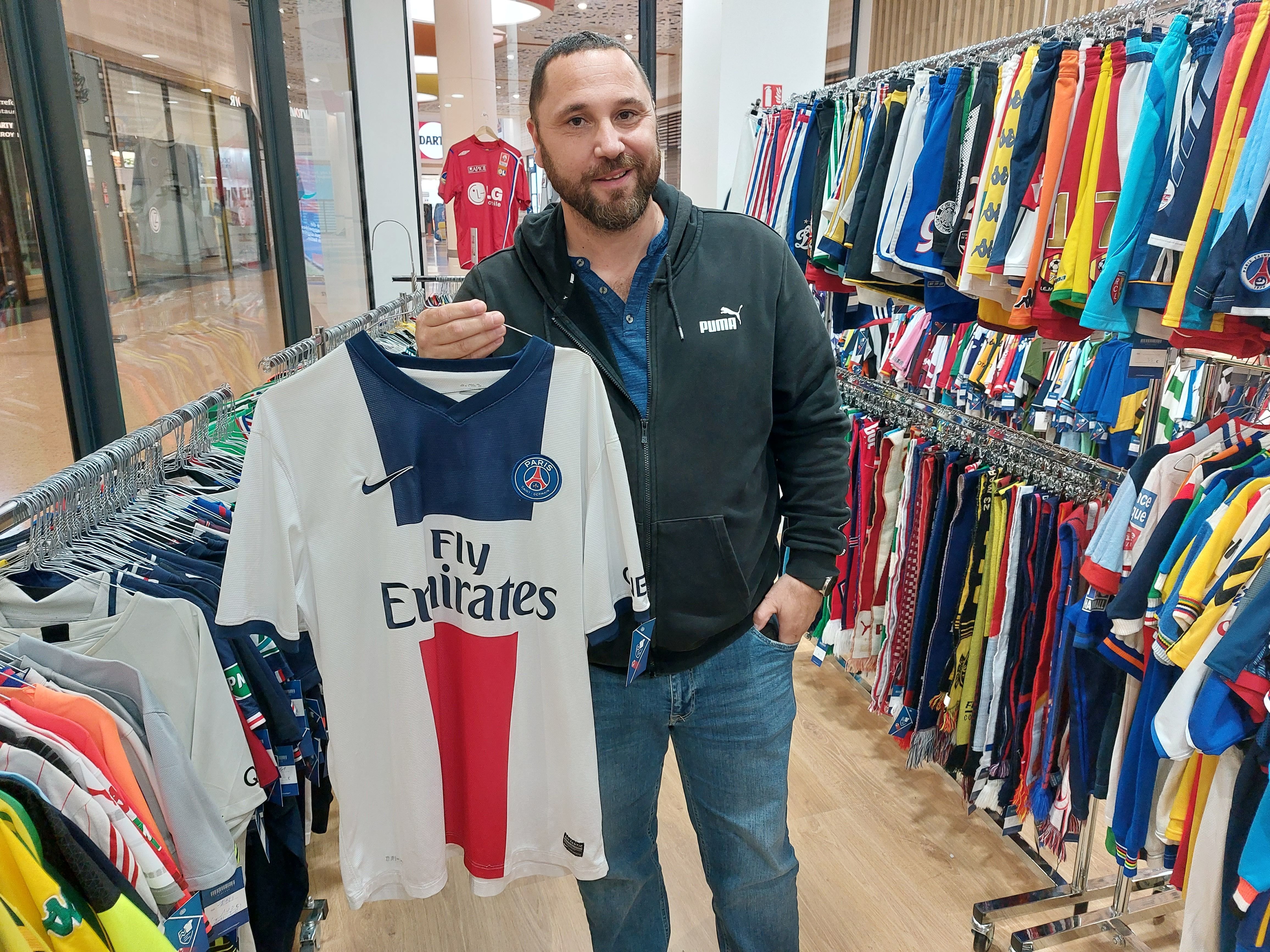 Maillot De Rugby Vintage Du Club De Provins (77) - Taille XL, Occasion, Couleur Bleue