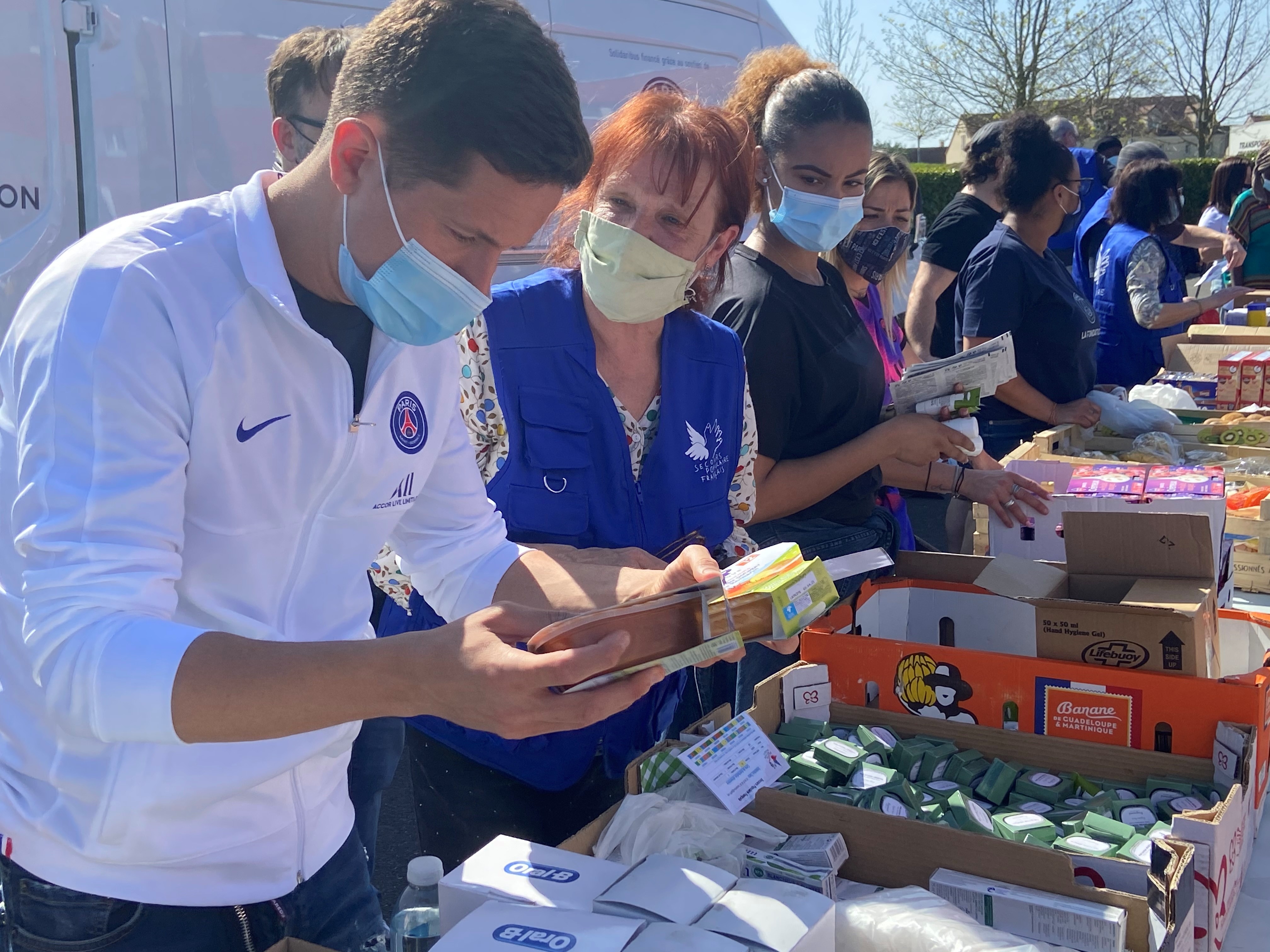 «Je les embauche quand ils veulent» : la journée solidaire d'Ander Herrera et Julian Draxler