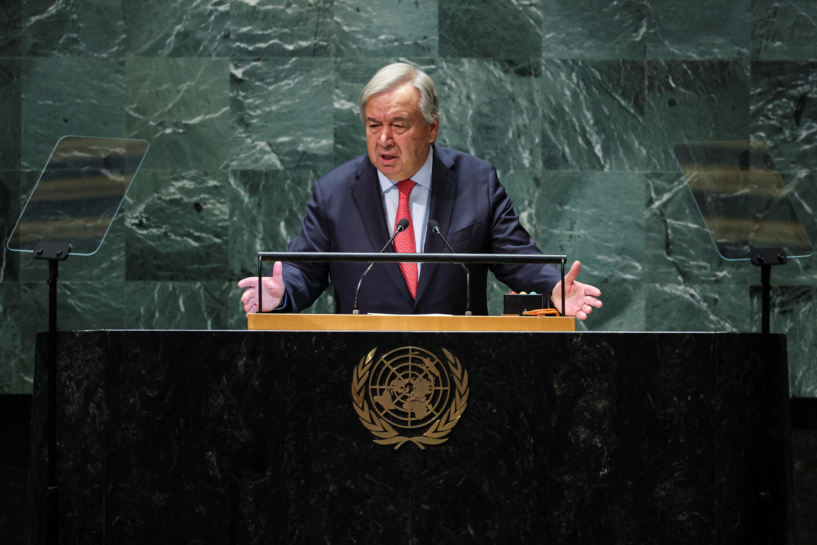 Le secrétaire général de l'ONU Antonio Guterres lors de l'assemblée générale à New York, le 19 septembre 2023. REUTERS/Mike Segar