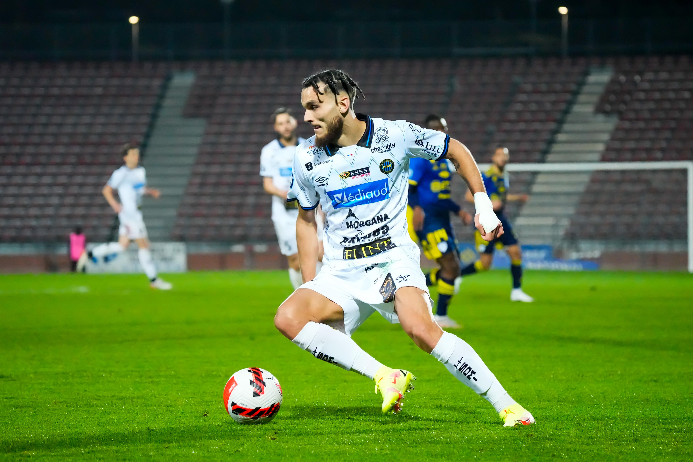 Axel Dauchy et ses coéquipiers du FC Chambly disputent un match capital pour le maintien contre Sète. Icon Sport/Hugo Pfeiffer