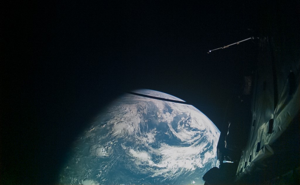 Une image de la Terre capturée par la sonde Juice dans la nuit du mardi 20 au mercredi 21 août, lors de son passage au plus près de notre planète. ESA