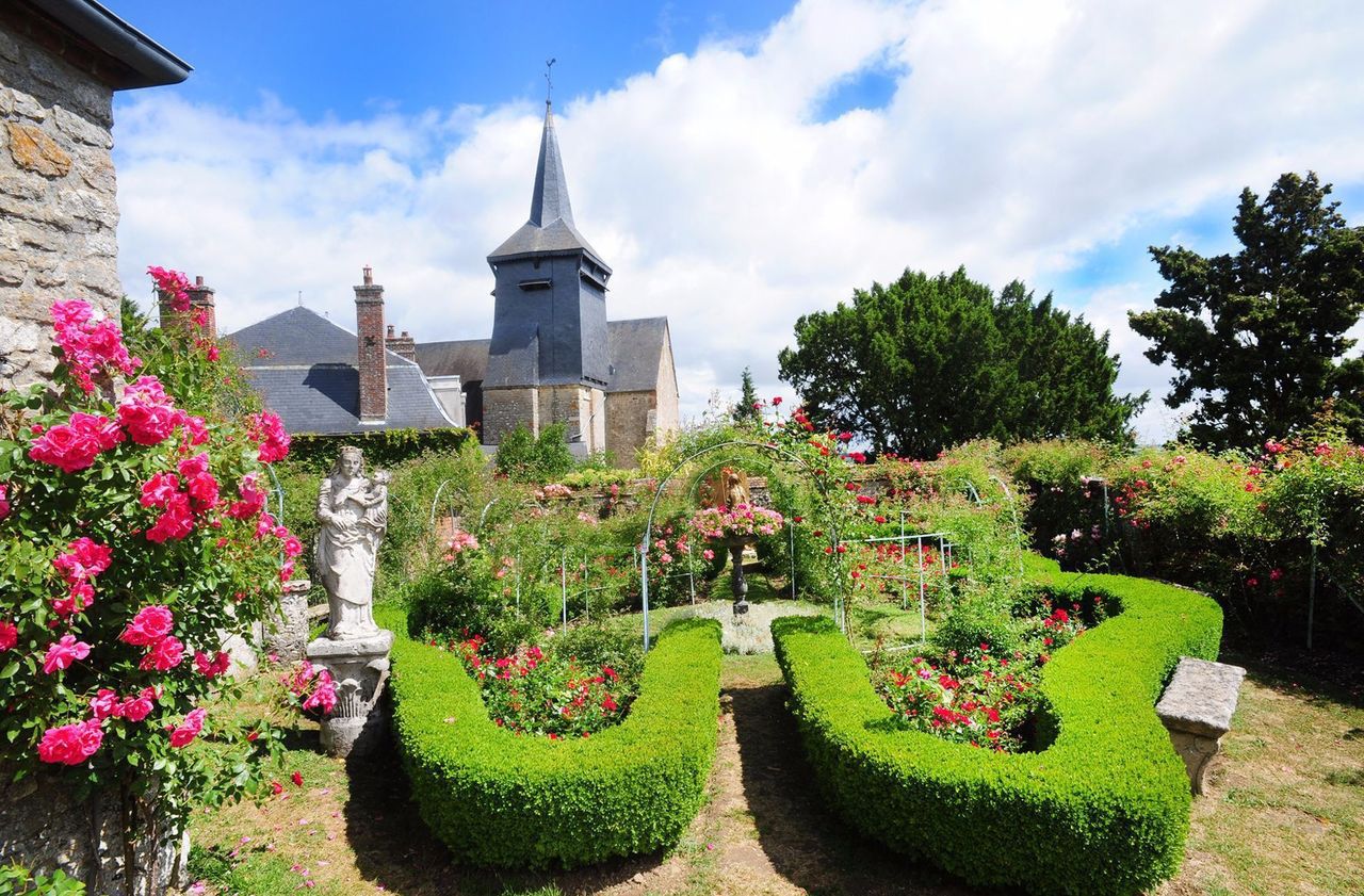 <b></b> Les Jardins Henri Le Sidaner  à Gerberoy, dans l’Oise, n’accueilleront que vingt personnes à la fois.