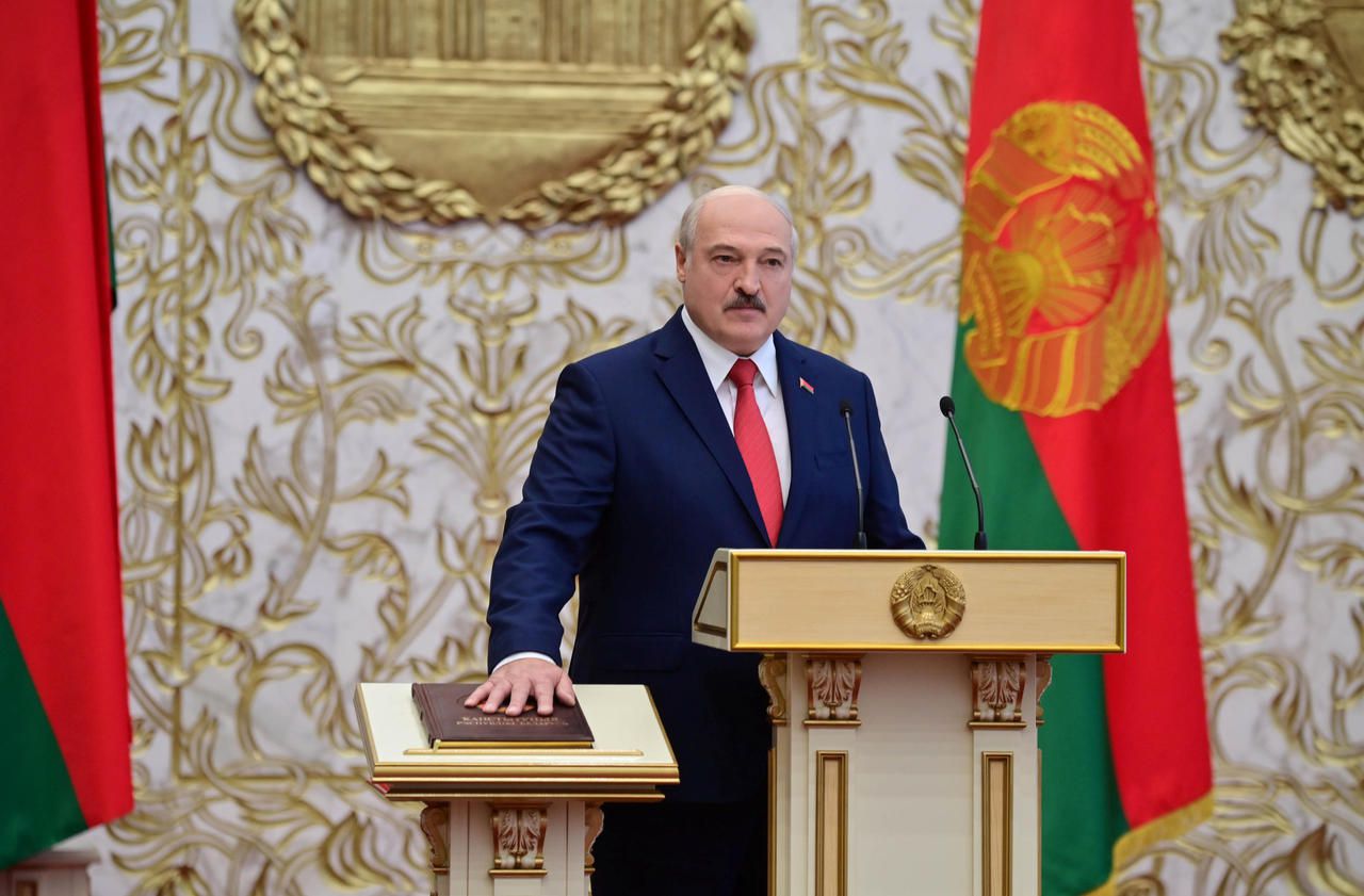 Le président biélorusse, Alexandre Loukachenko, a déclaré mardi que les auteurs présumés de l’attentat dans une salle de concert près de Moscou avaient essayé initialement de fuir vers son pays, ce qui contredit la version de son allié russe. Reuters
