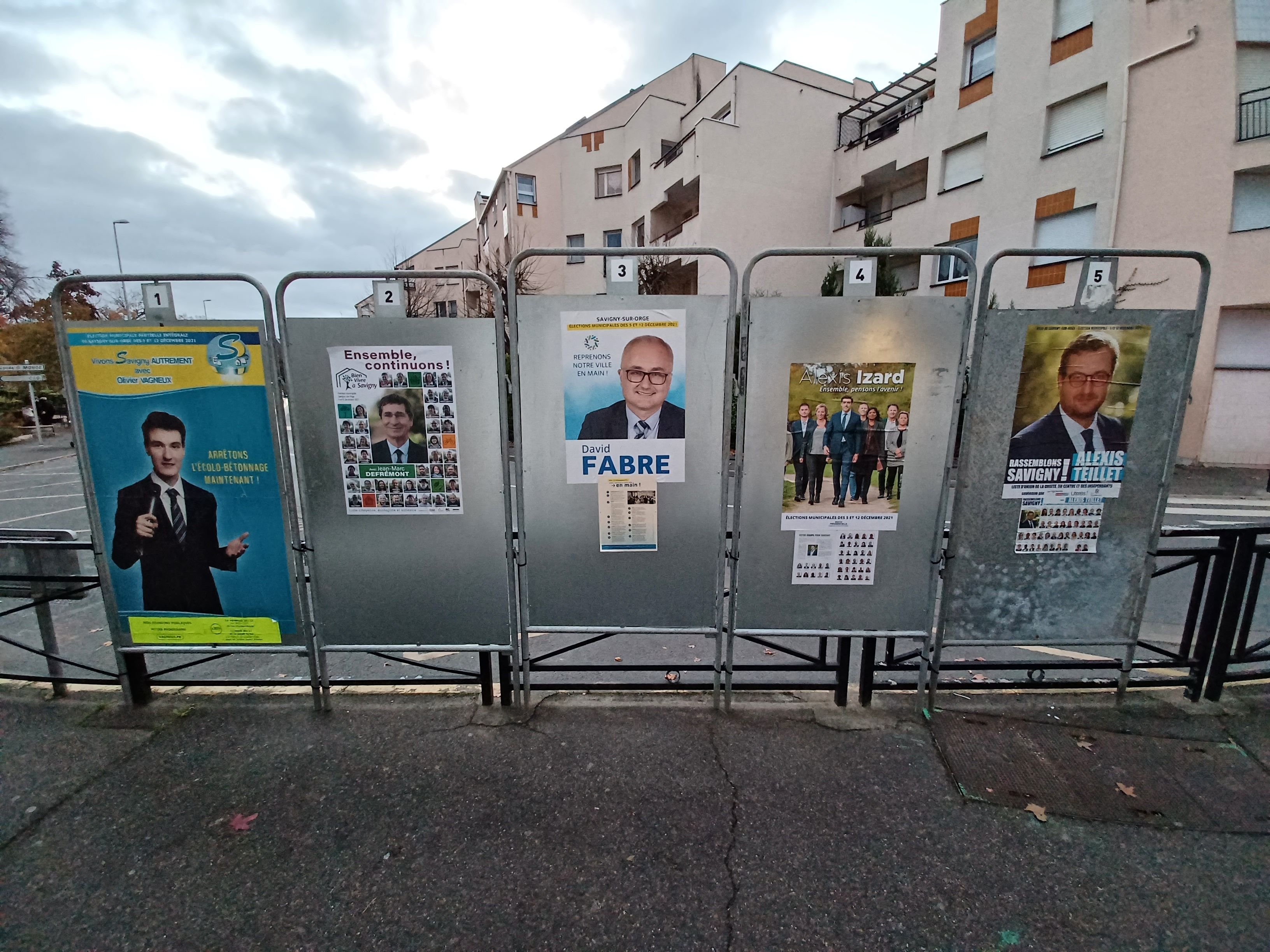 Savigny-sur-Orge, le 2 décembre 2021. Cinq listes sont en lice pour le premier tour des élections municipales qui se tiennent ce dimanche 5 décembre. LP/Cécile Chevallier