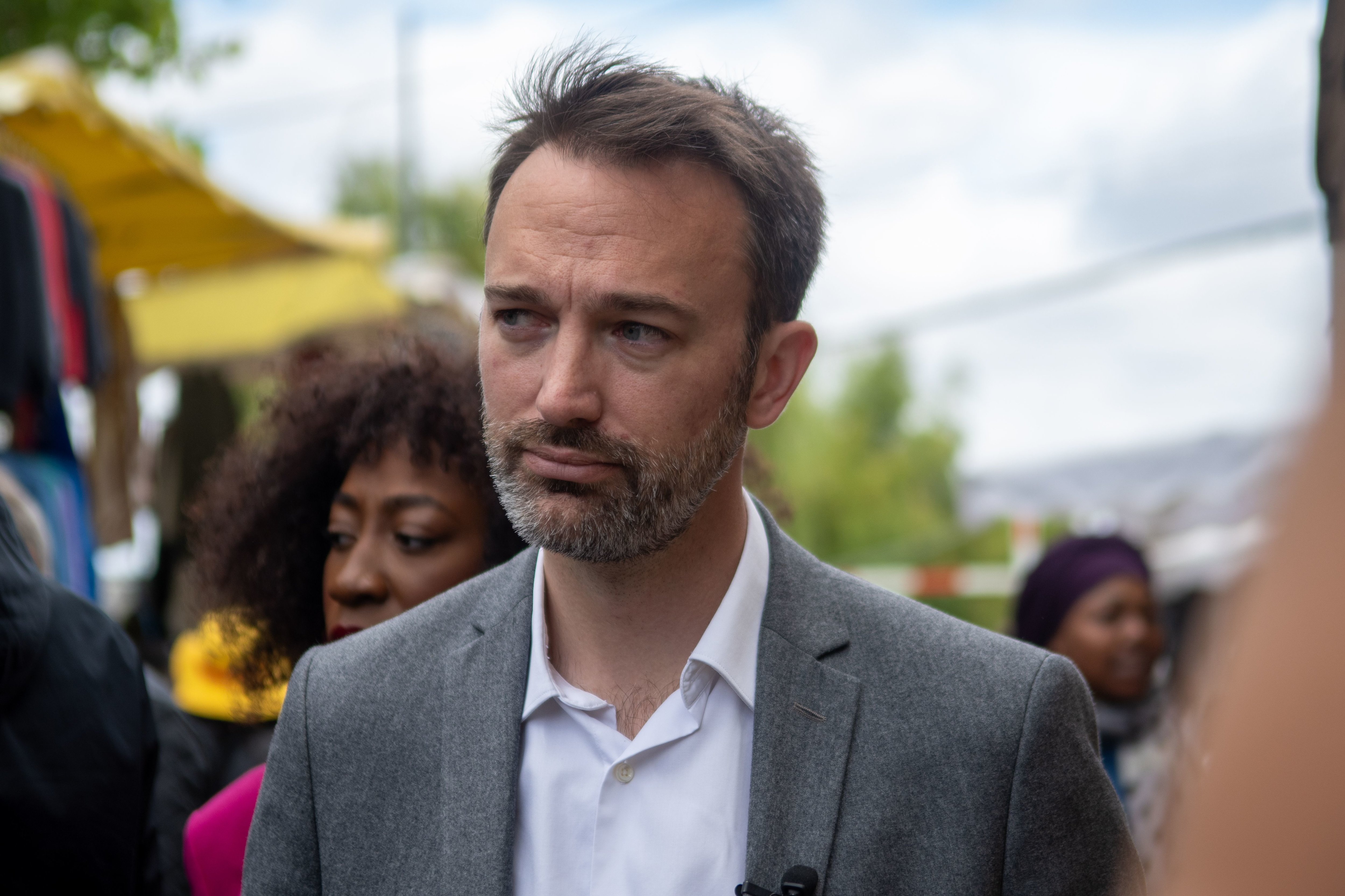 Villeneuve-Saint-Georges (Val-de-Marne), le 15 juin. «Je préfère permettre aux électeurs d’avoir un bulletin qui ne soit pas extrême», affirme Loïc Signor, porte-parole du parti Renaissance, pour justifier son maintien. LP/Marion Sillion