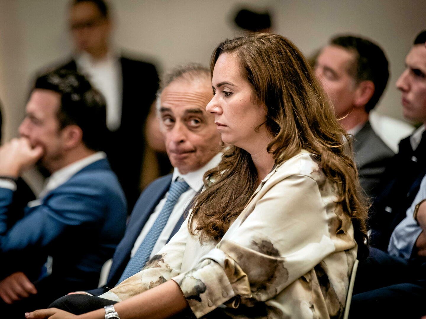 Sarah Knafo, Villiers, Zemmour : ces drôles de « gaullistes » fascinés par  Trump