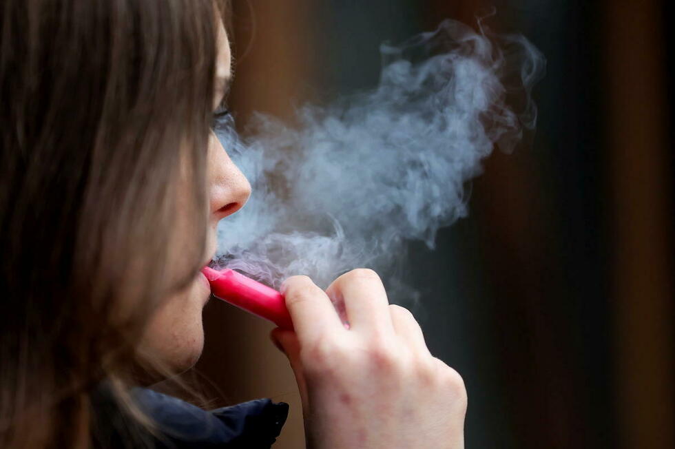 elfbar nachfüll pod läuft aus La cigarette électronique constitue-t-elle un « mode d'entrée » dans le  tabagisme chez les jeunes ? - Addict Aide