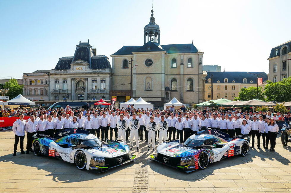 24H00 DU MANS 2007 Et 8 ,17× 15 cm ,Peugeot équipage 7et 8