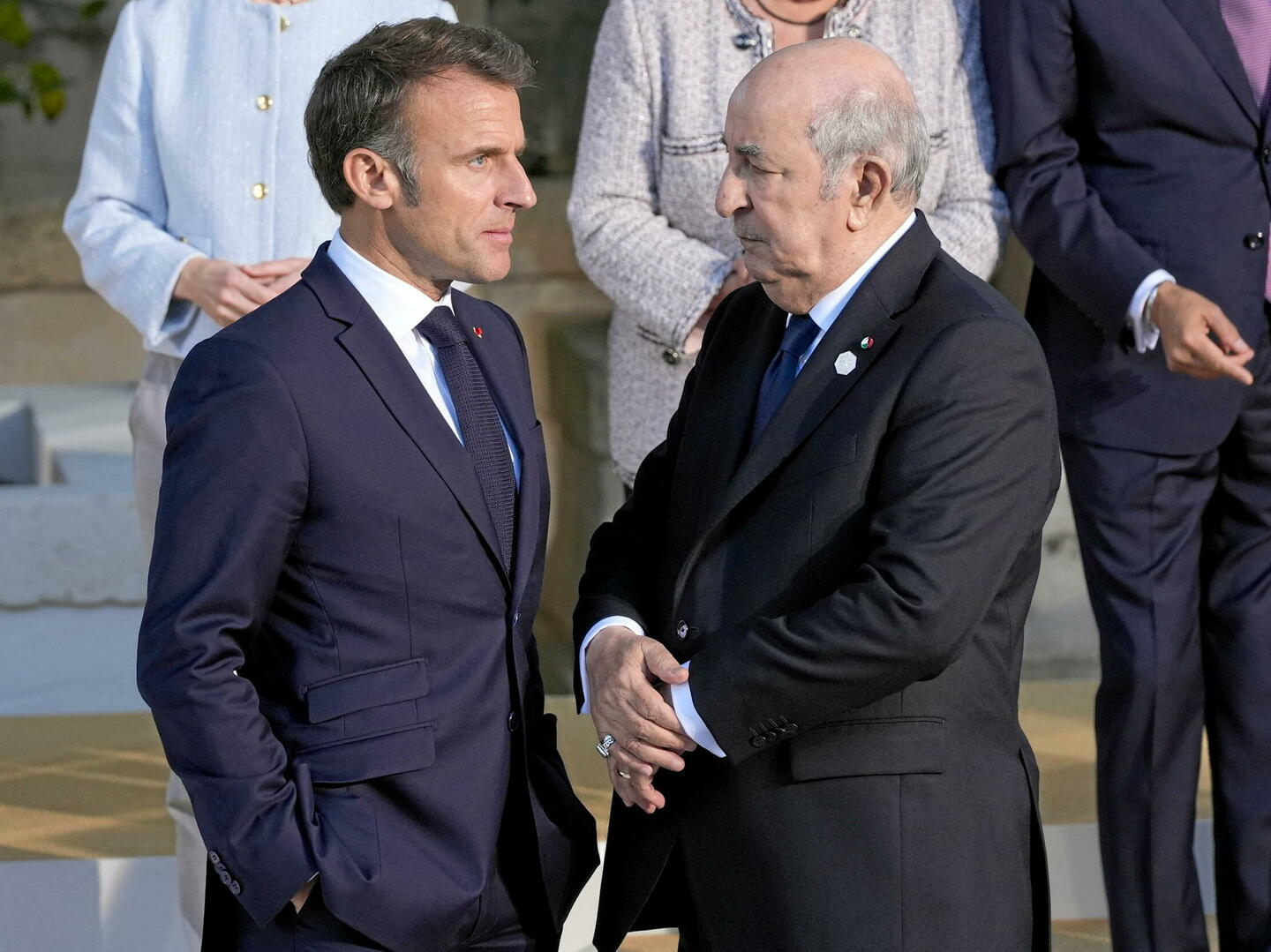 Comment Paris et Alger préparent la fin de crise