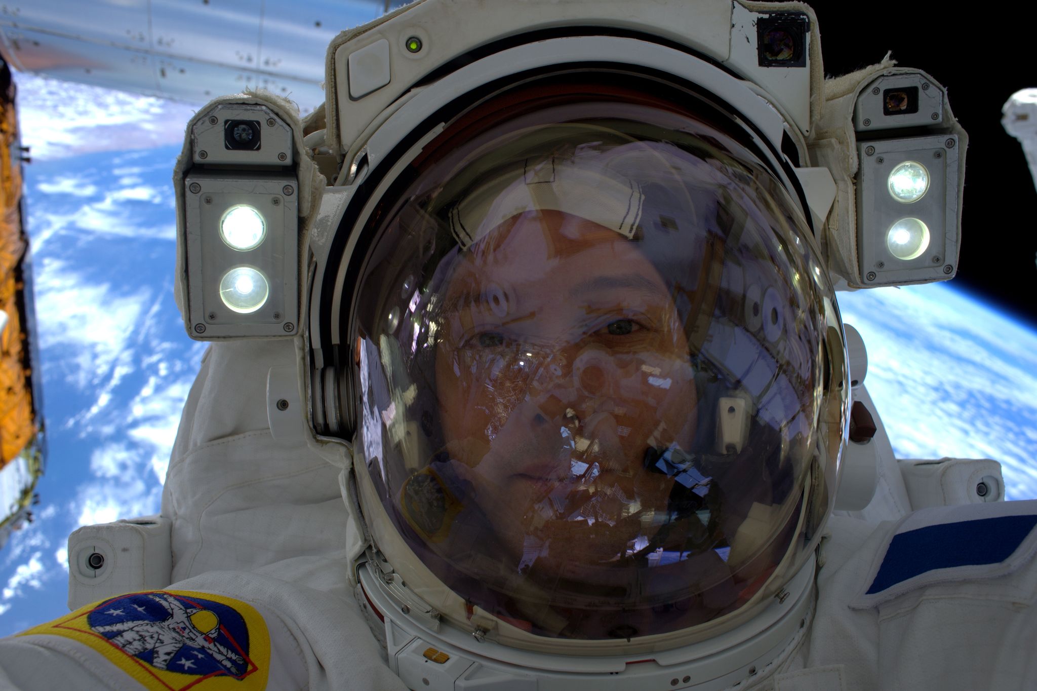 Combien De G Prend Un Astronaute Au Decollage Le Français Thomas Pesquet, plus jeune astronaute européen sur l'ISS -  L'Express