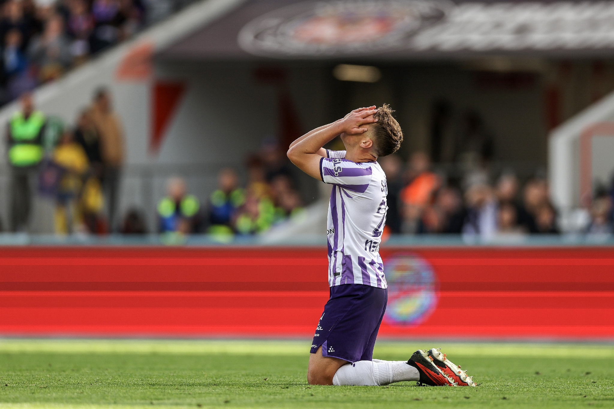 Toulouse : le Stadium à guichets fermés pour la réception de Liverpool -  L'Équipe