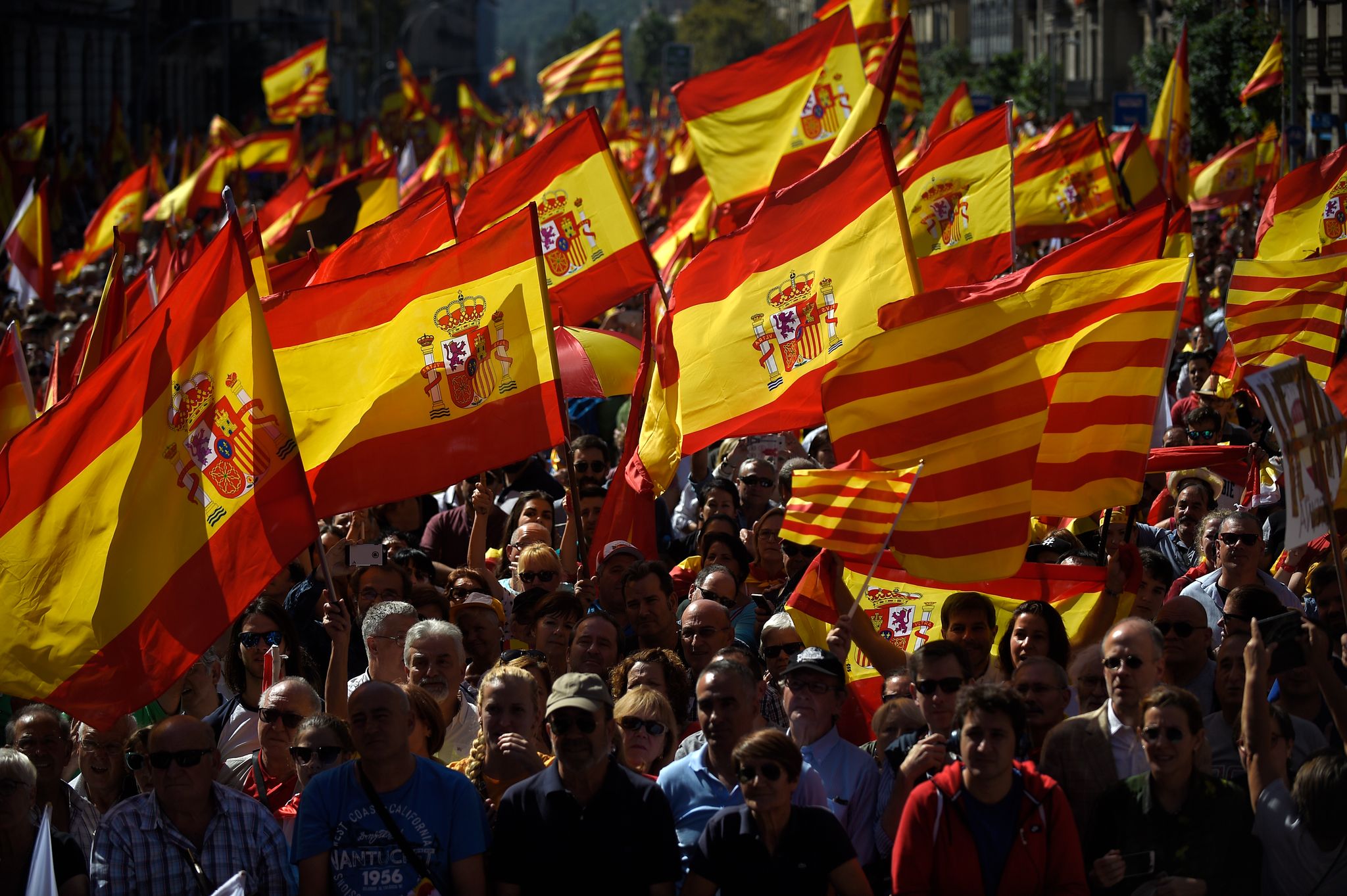 Les ventes du drapeau national explosent en Espagne