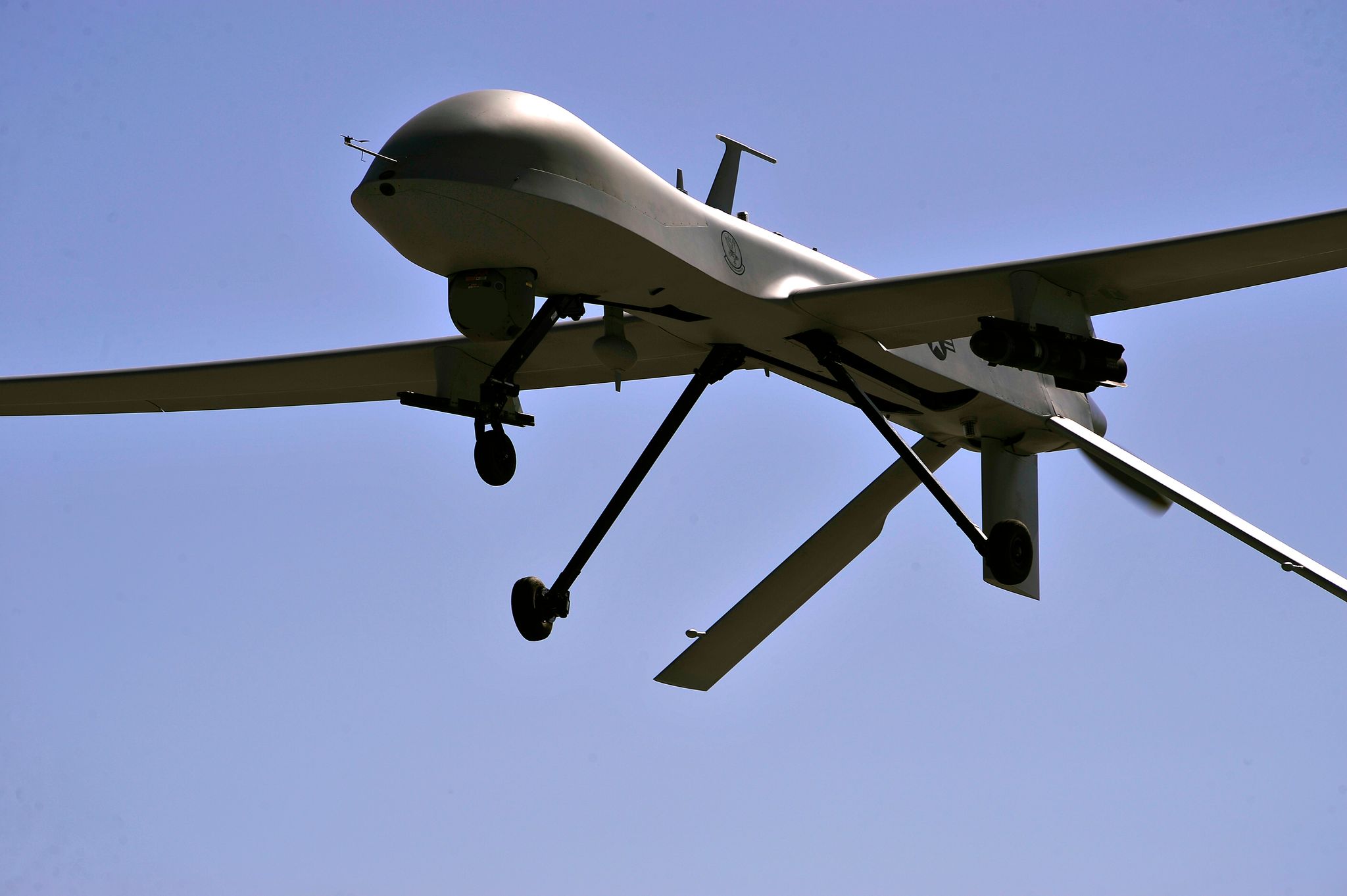Les forces allemandes peinent à faire cesser les vols suspects de drones  près de leurs sites d'entraînement - Zone Militaire