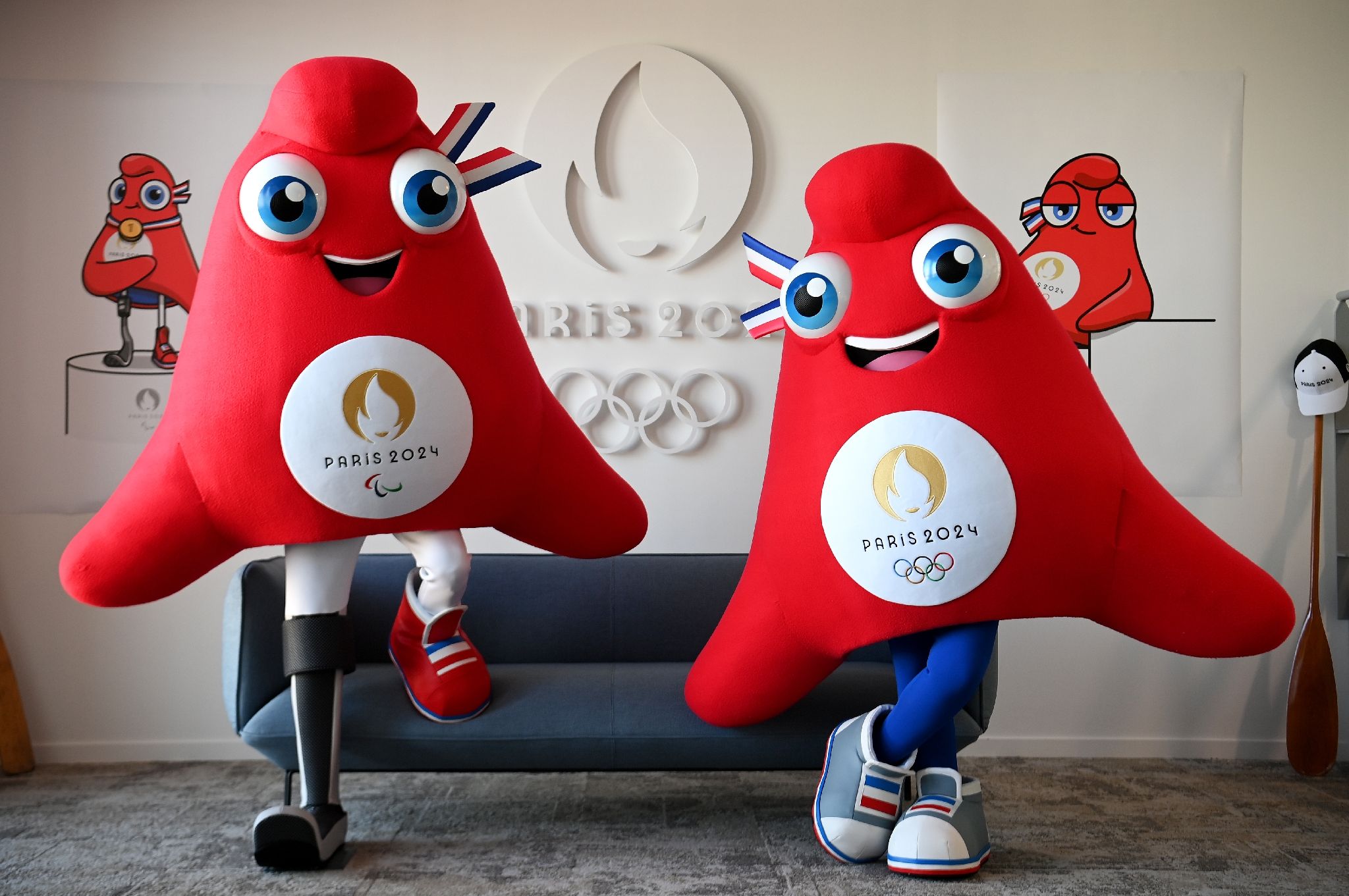 Doudou mascotte Jeux Olympiques Paris 2024 - Doudou et Compagnie