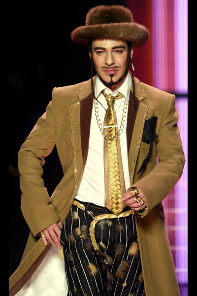 John Galliano en 50 visages – L'Express