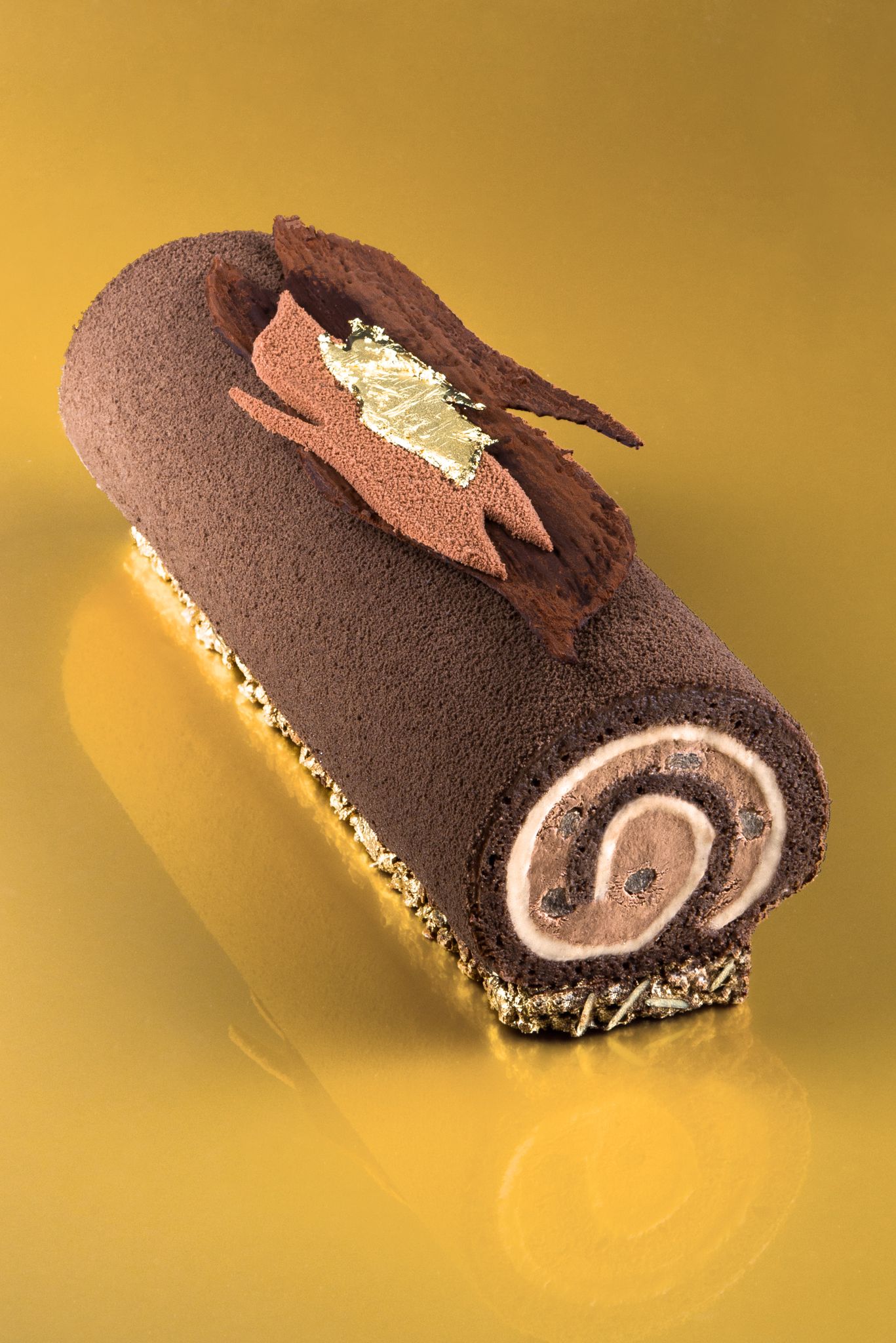 Bûche dulcey pommes caramélisées et spéculoos - Surprises et