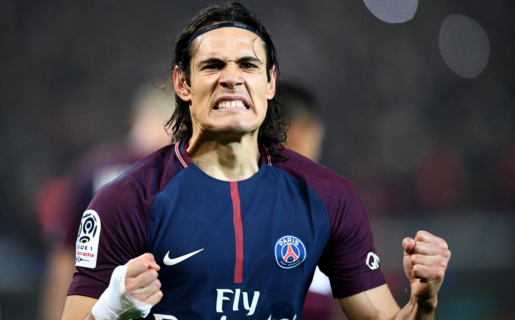 Comment Edinson Cavani le mal aim est devenu le chouchou des