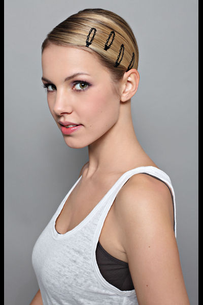 Coiffure headband : 20 coiffures avec un headband à piquer