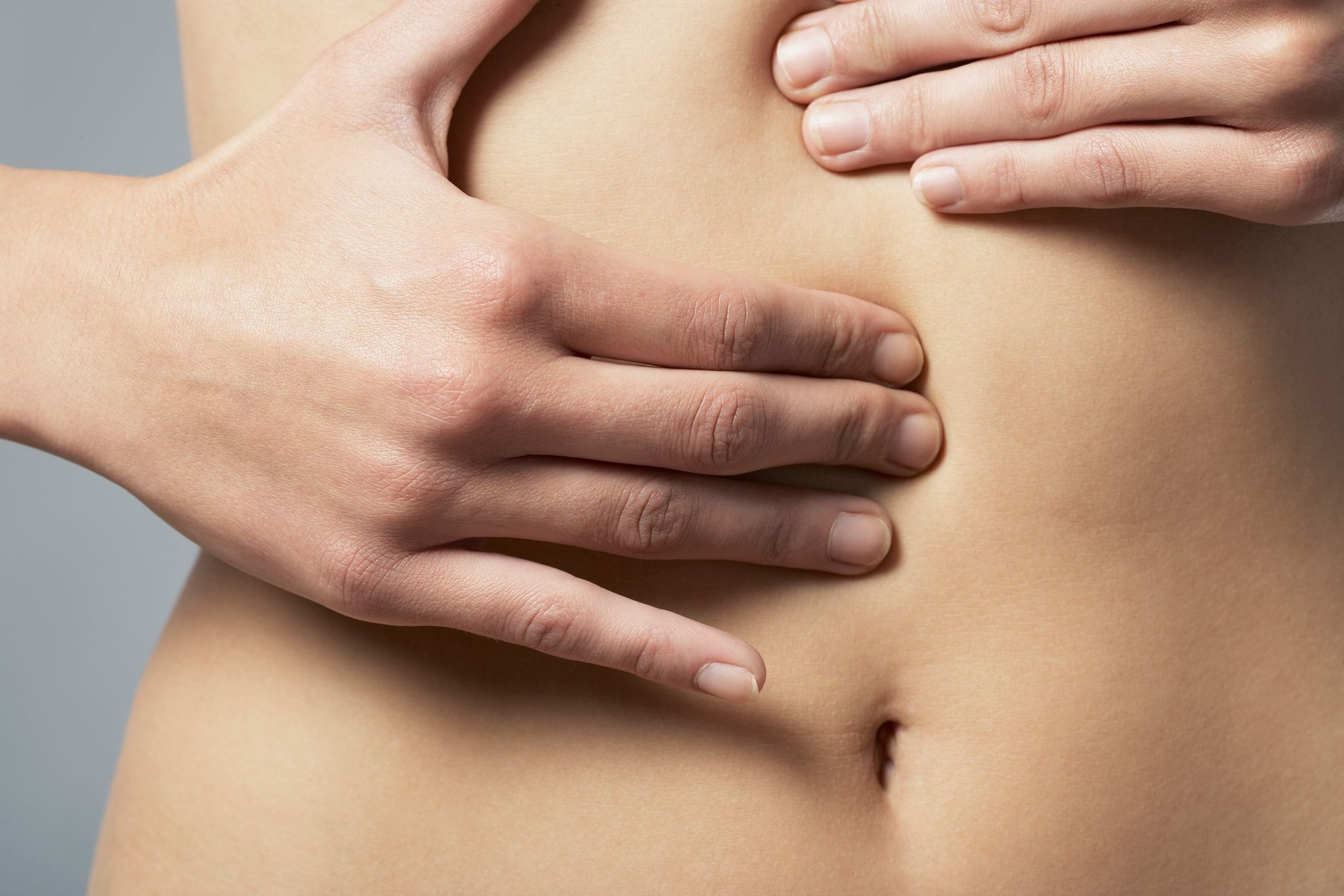 Massage du ventre: un geste intime pour soulager corps et esprit ...