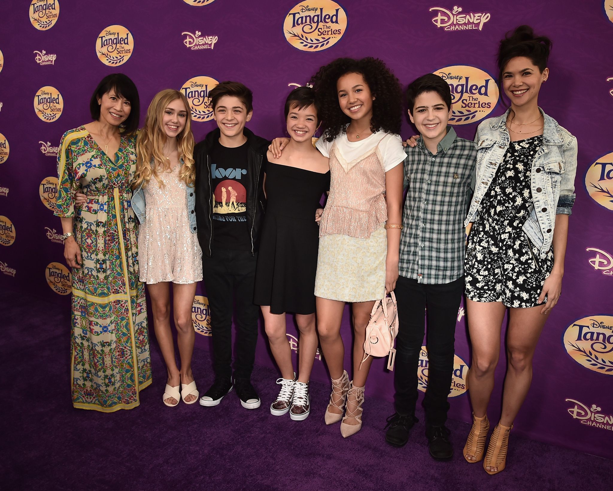 Disney Channel va diffuser sa première intrigue homosexuelle – LExpress