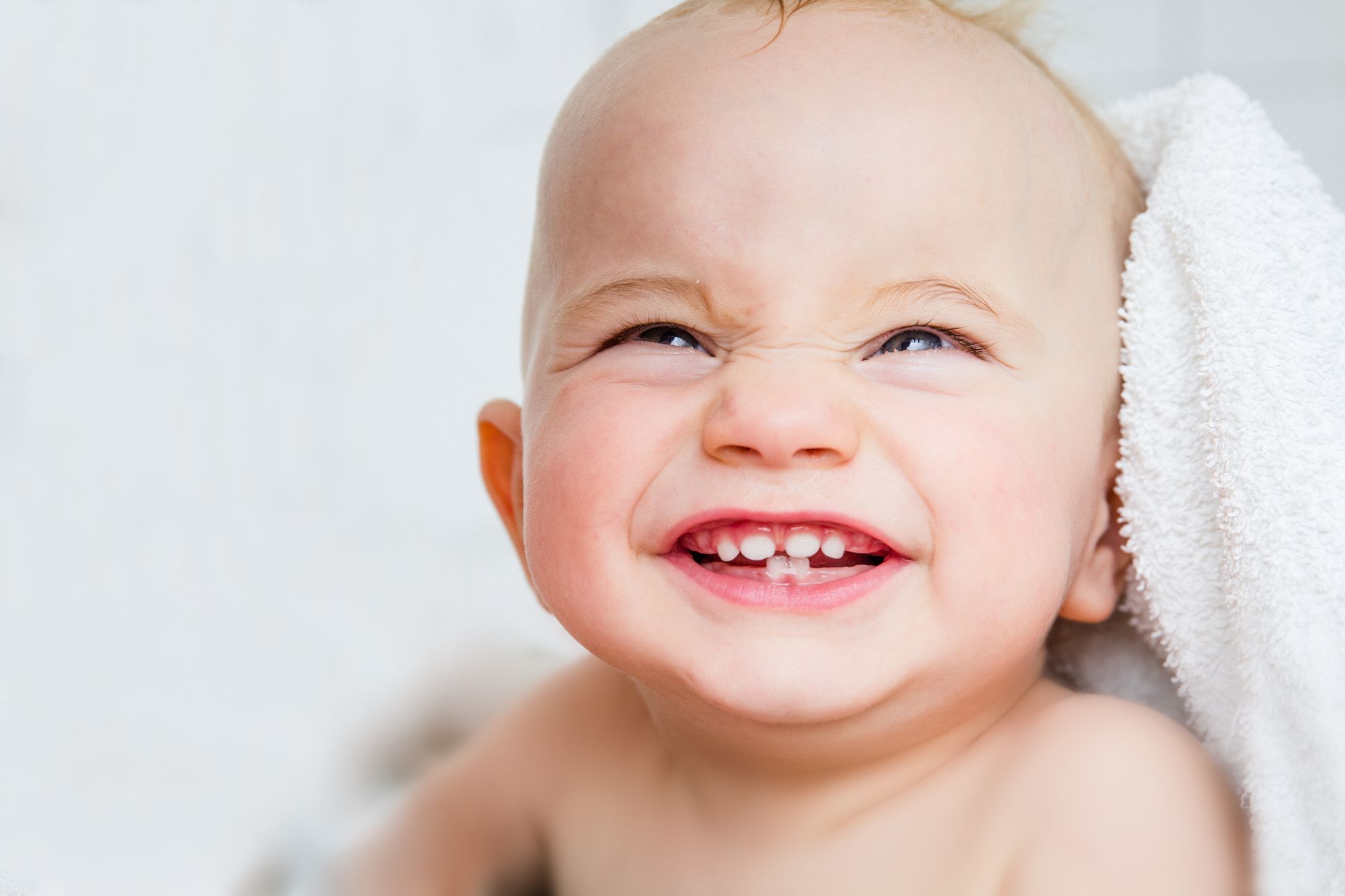 Comment soulager les douleurs d'un bébé qui fait ses dents? – L