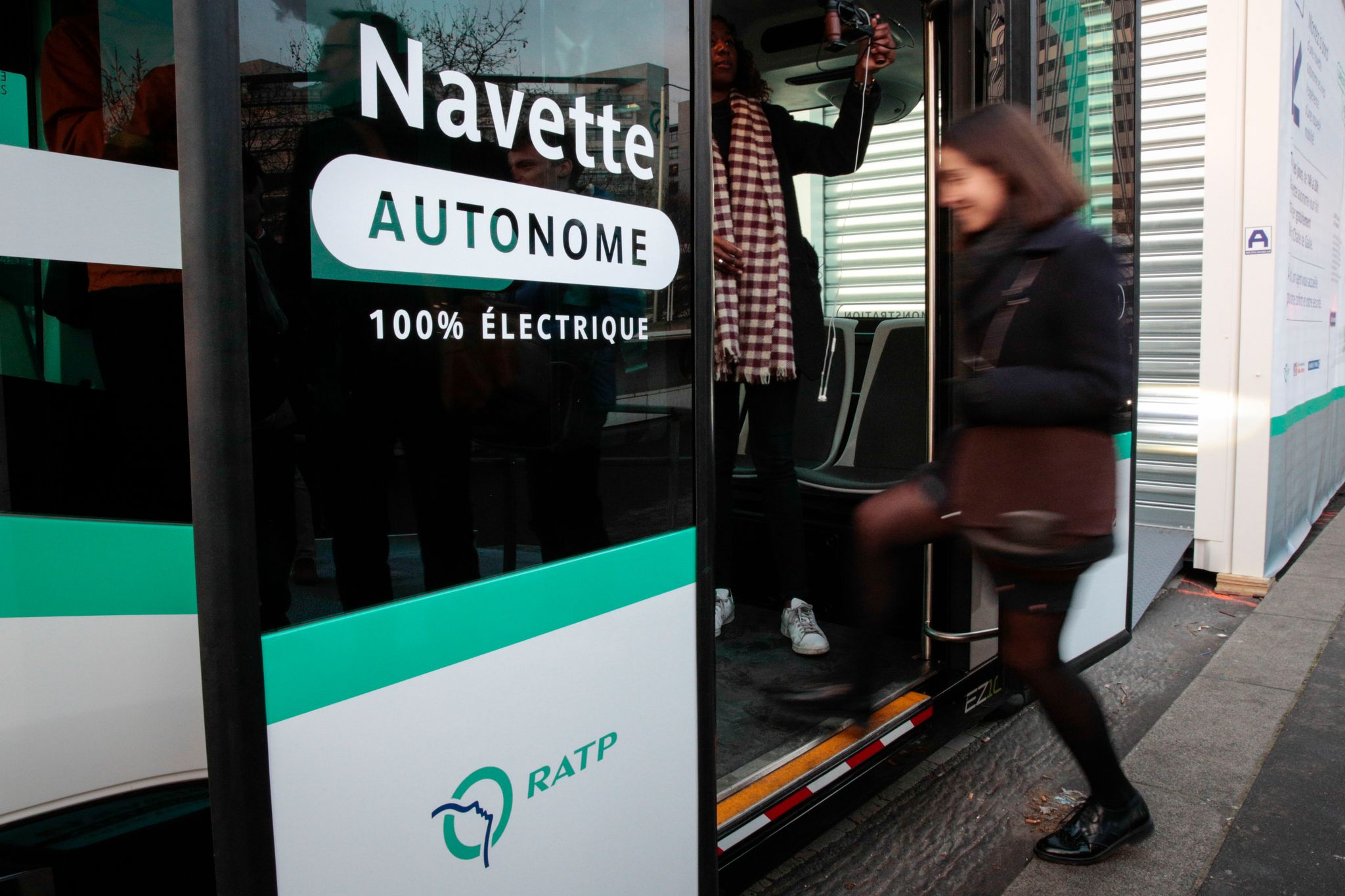Ile-de-France : la RATP achète 800 bus électriques à Heuliez, Bolloré et  Alstom - Le Parisien