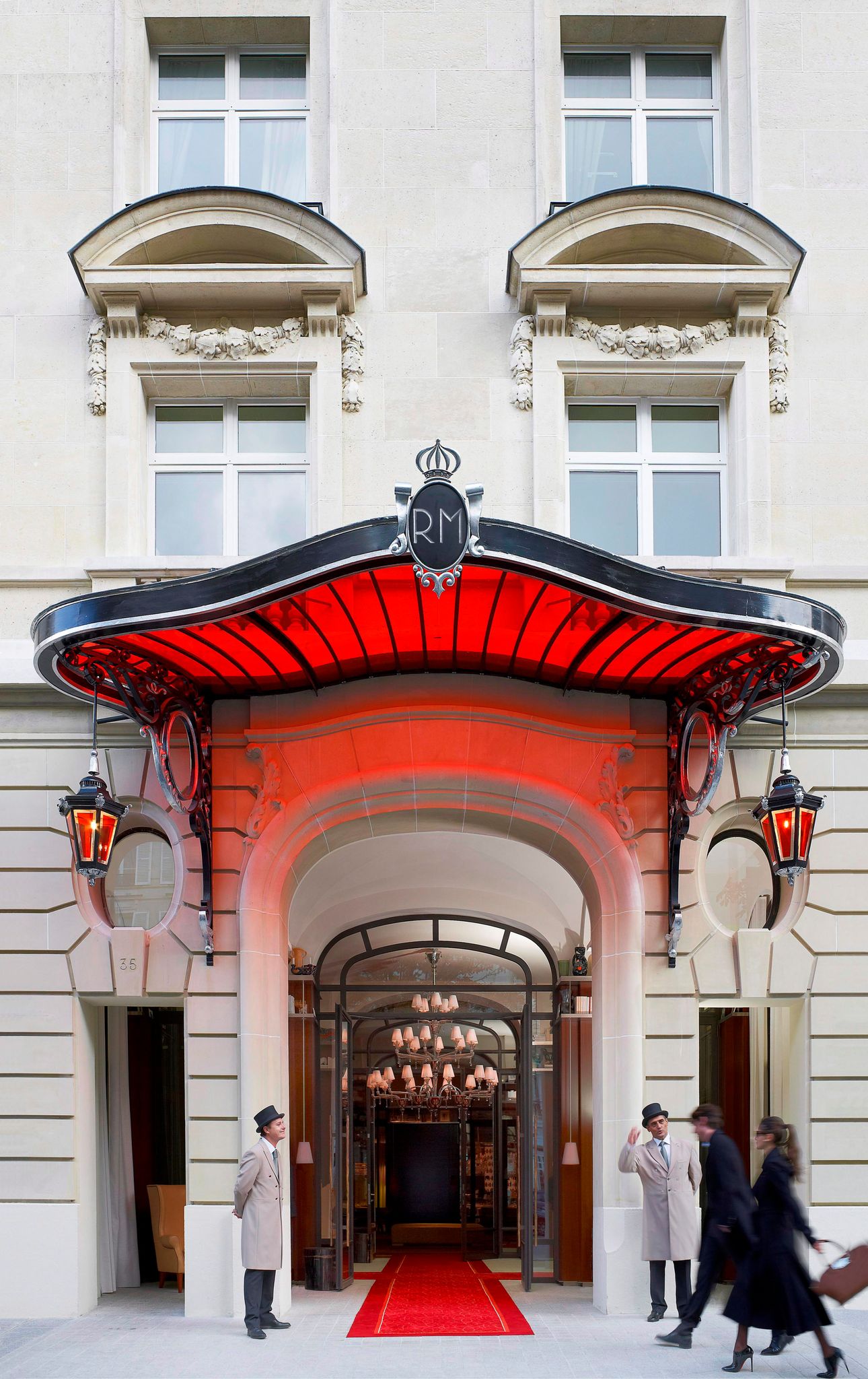 Hotel Au Mois 600 Euros Paris Hôtellerie: le blues des palaces - L'Express