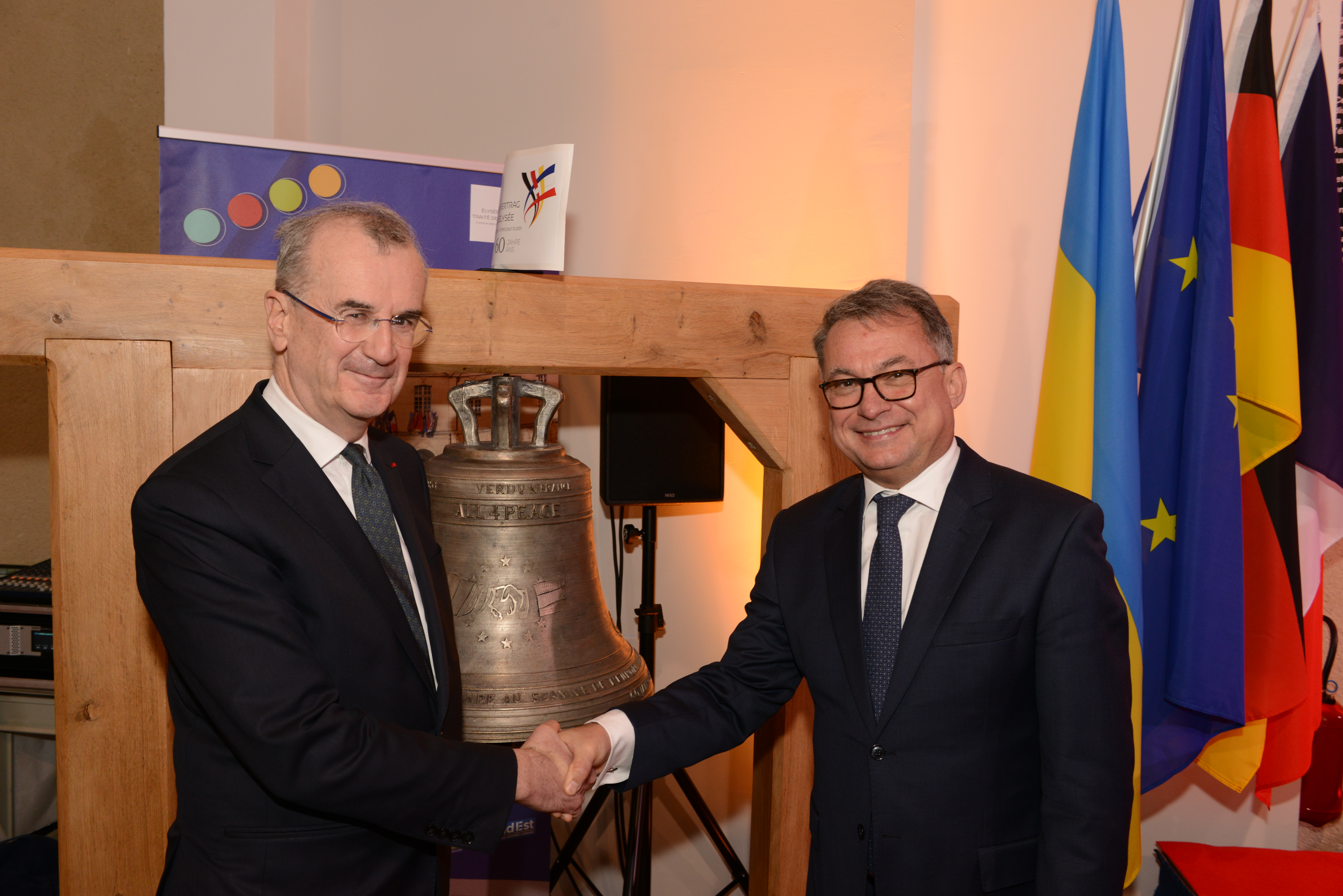 Dette De Guerre De L Allemagne Envers La France La dérive de la dette publique en France est préoccupante" : Villeroy de  Galhau - Nagel, le débat - L'Express