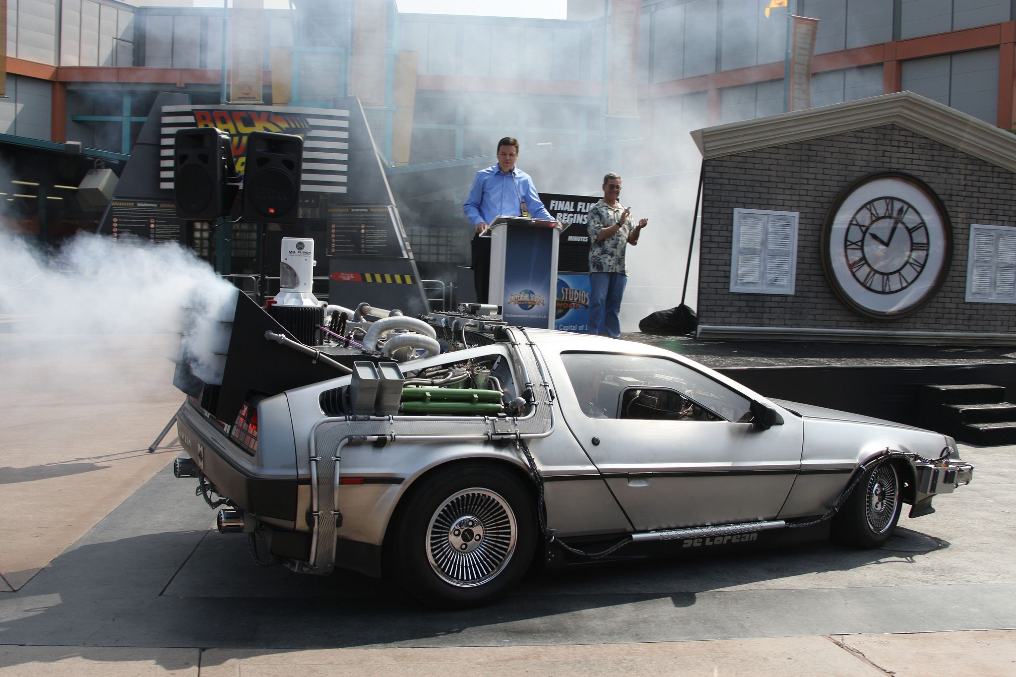 La DeLorean de Retour vers le Futur vendue aux enchères - page