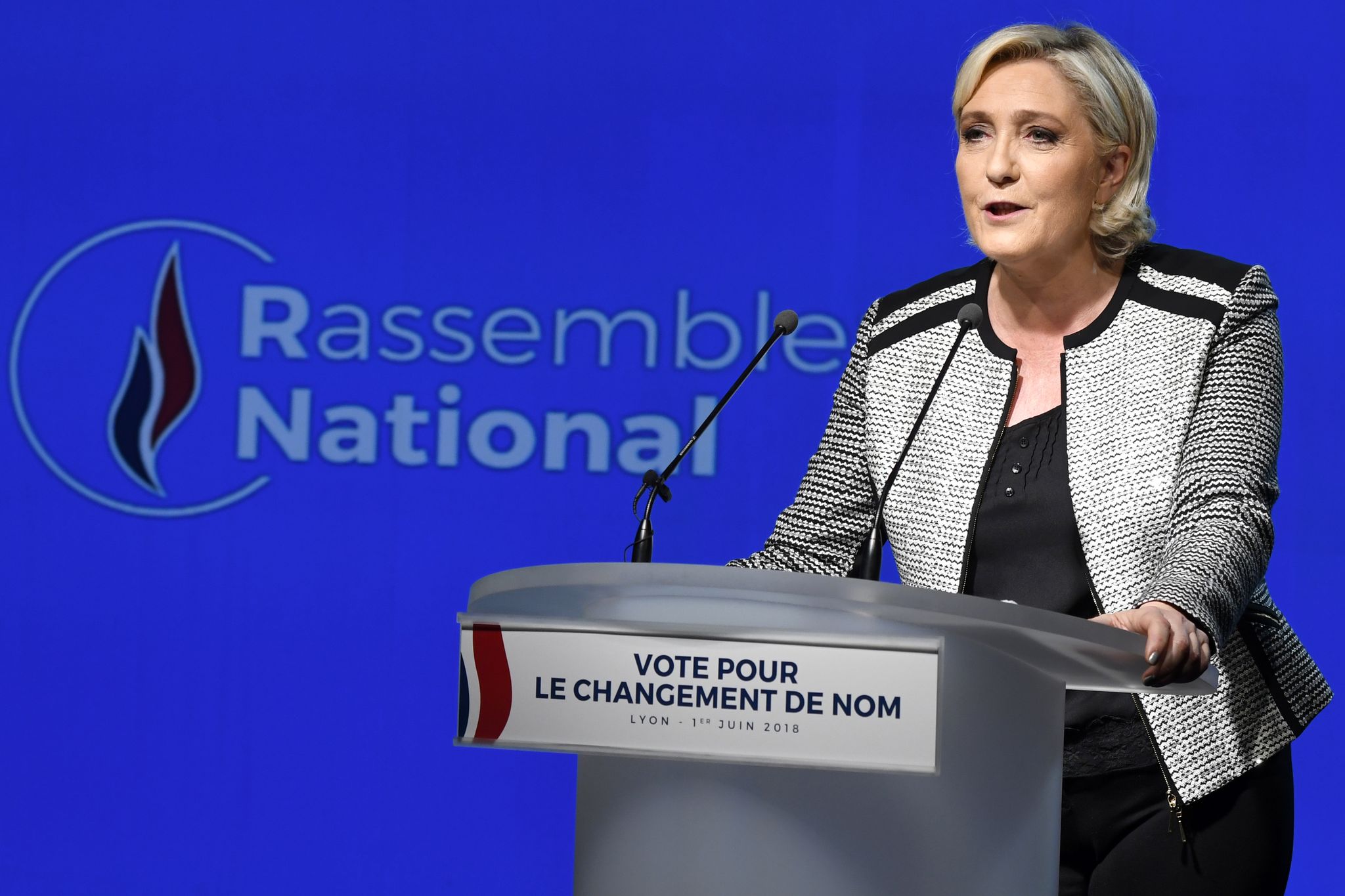 Les régionales dans le viseur de Debout La France : le parti souverainiste  peaufine une liste composée d'élus…
