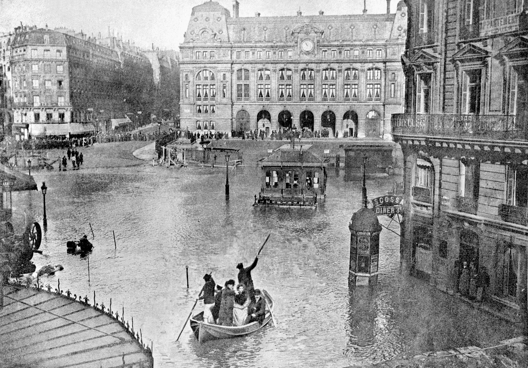 Janvier 1910: la Seine sort de son lit, Paris sous les eaux – L'Express