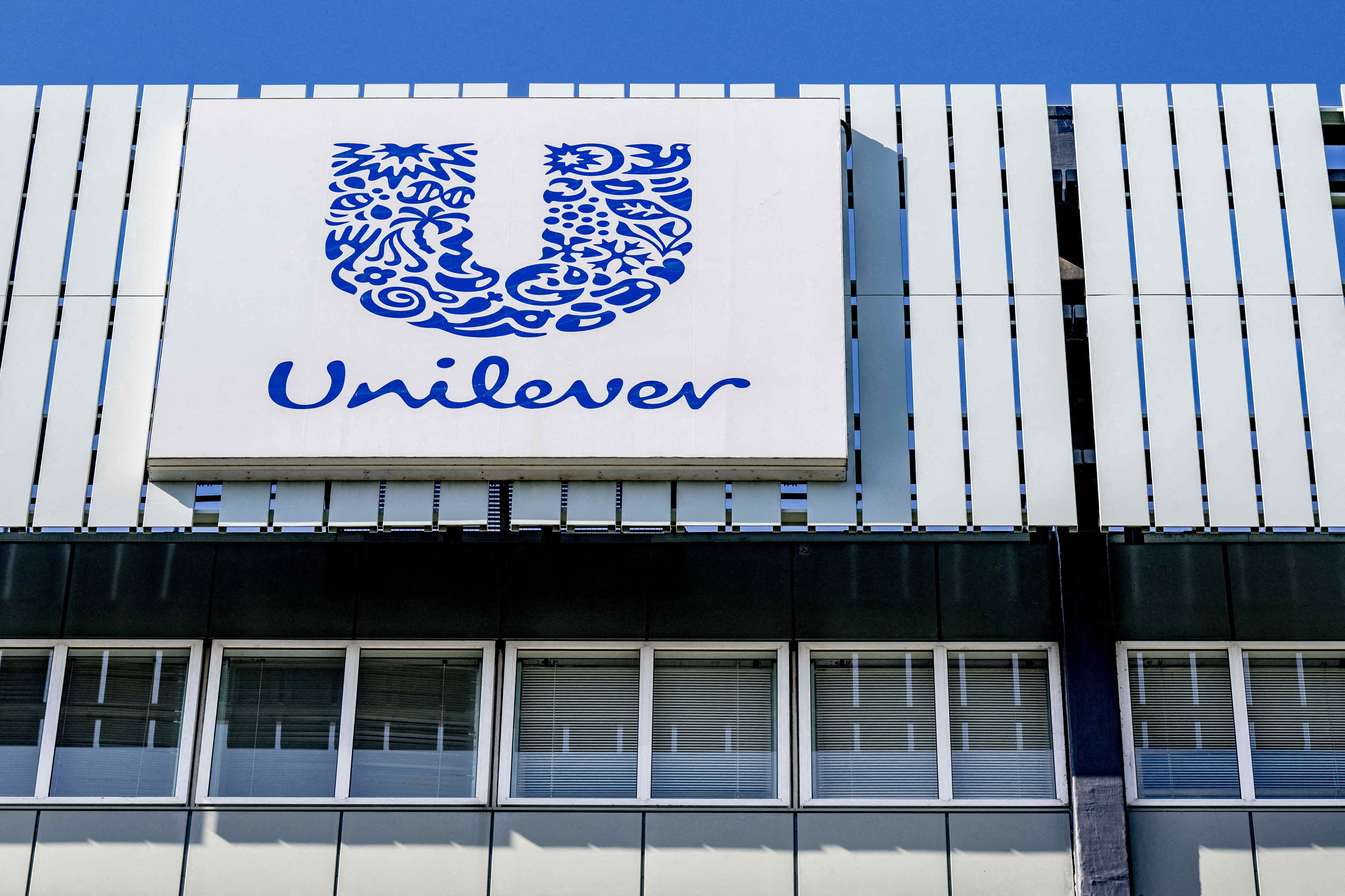 Unilever veut révolutionner le marché de la lessive avec Skip Petit &  Puissant