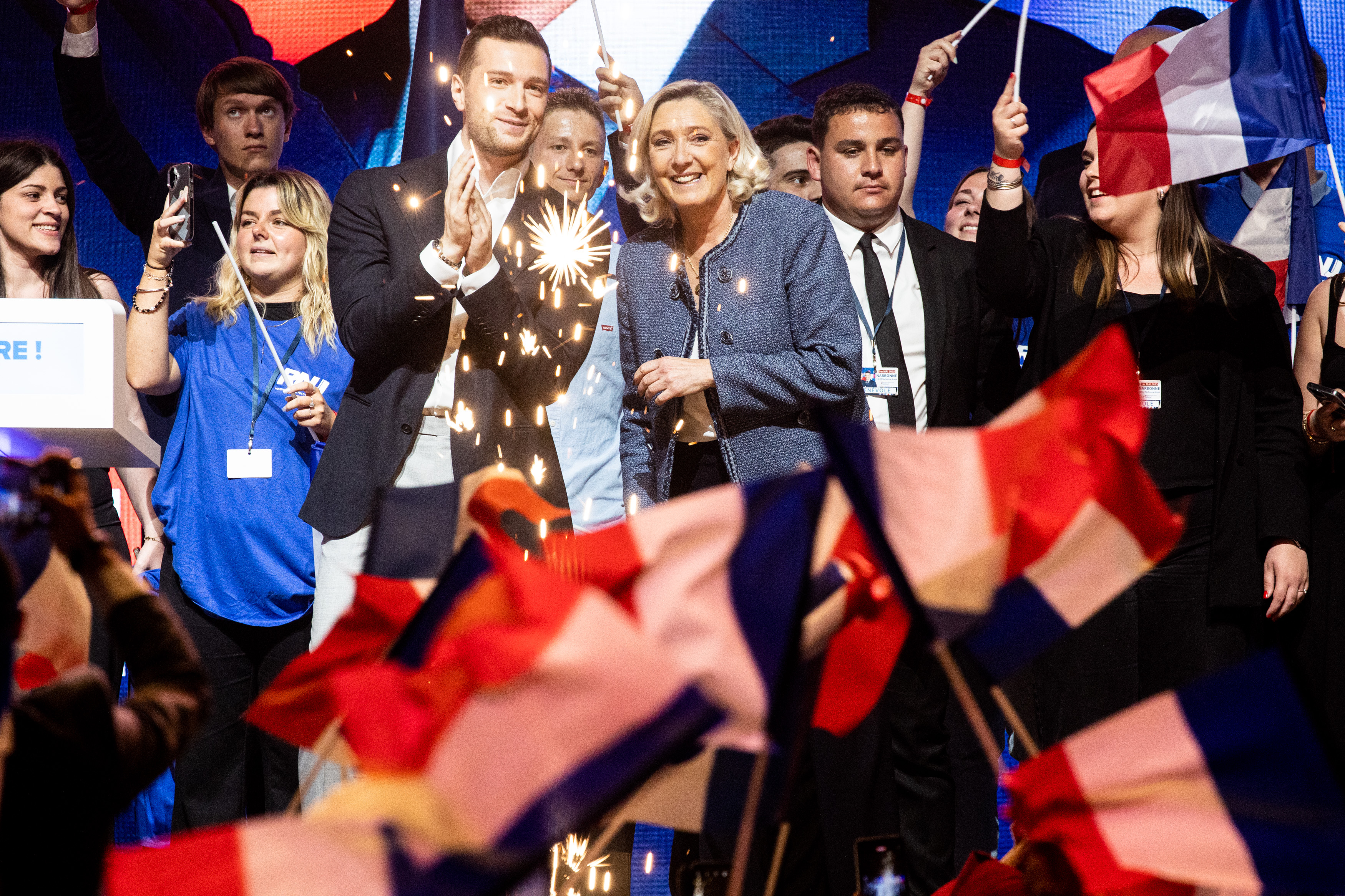 A Narbonne, Marine Le Pen réaffirme ses ambitions pour 2027 face à Jordan Bardella – Libération