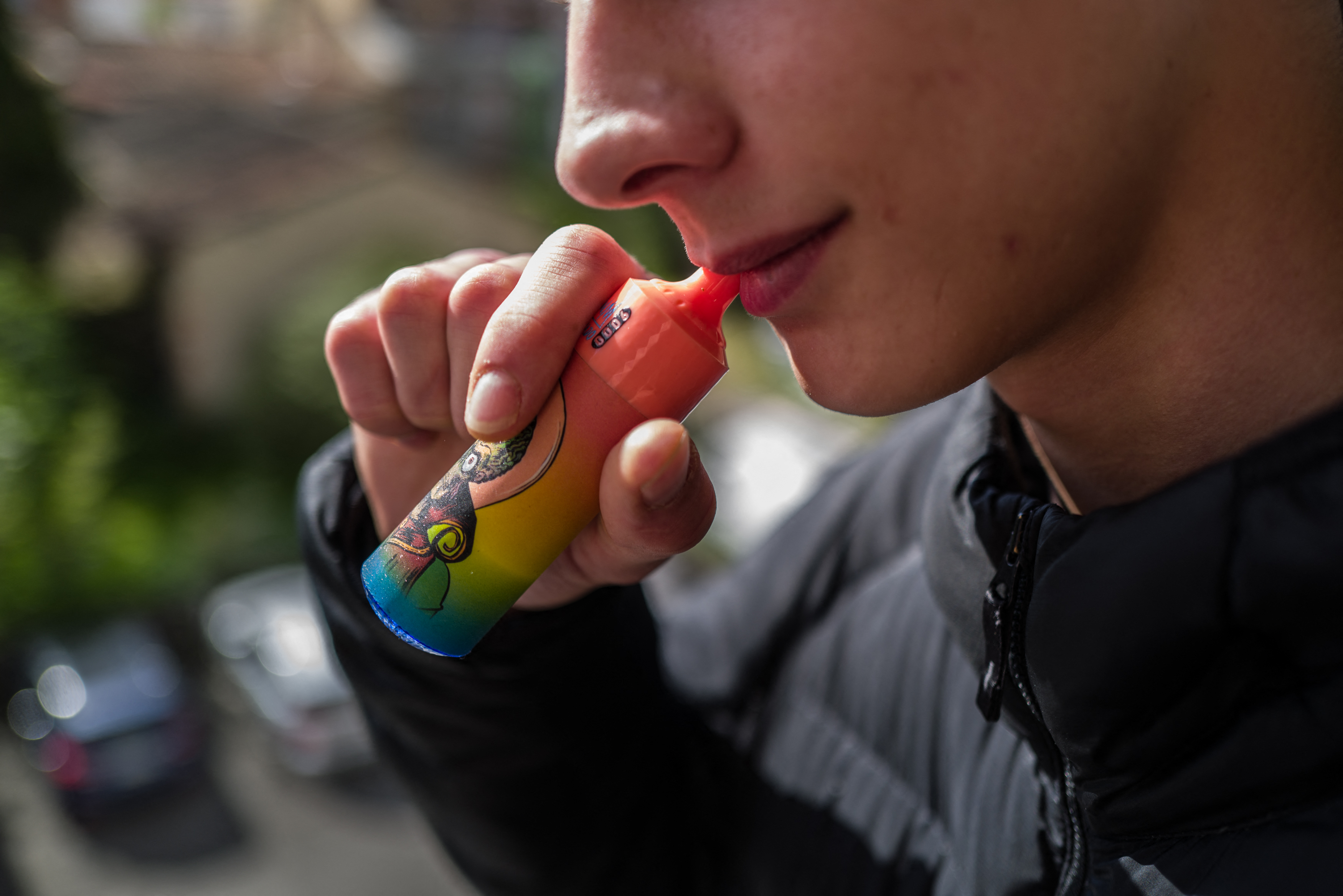L'OMS alerte sur le recours alarmant  la cigarette lectronique des  13-15 ans  Libration