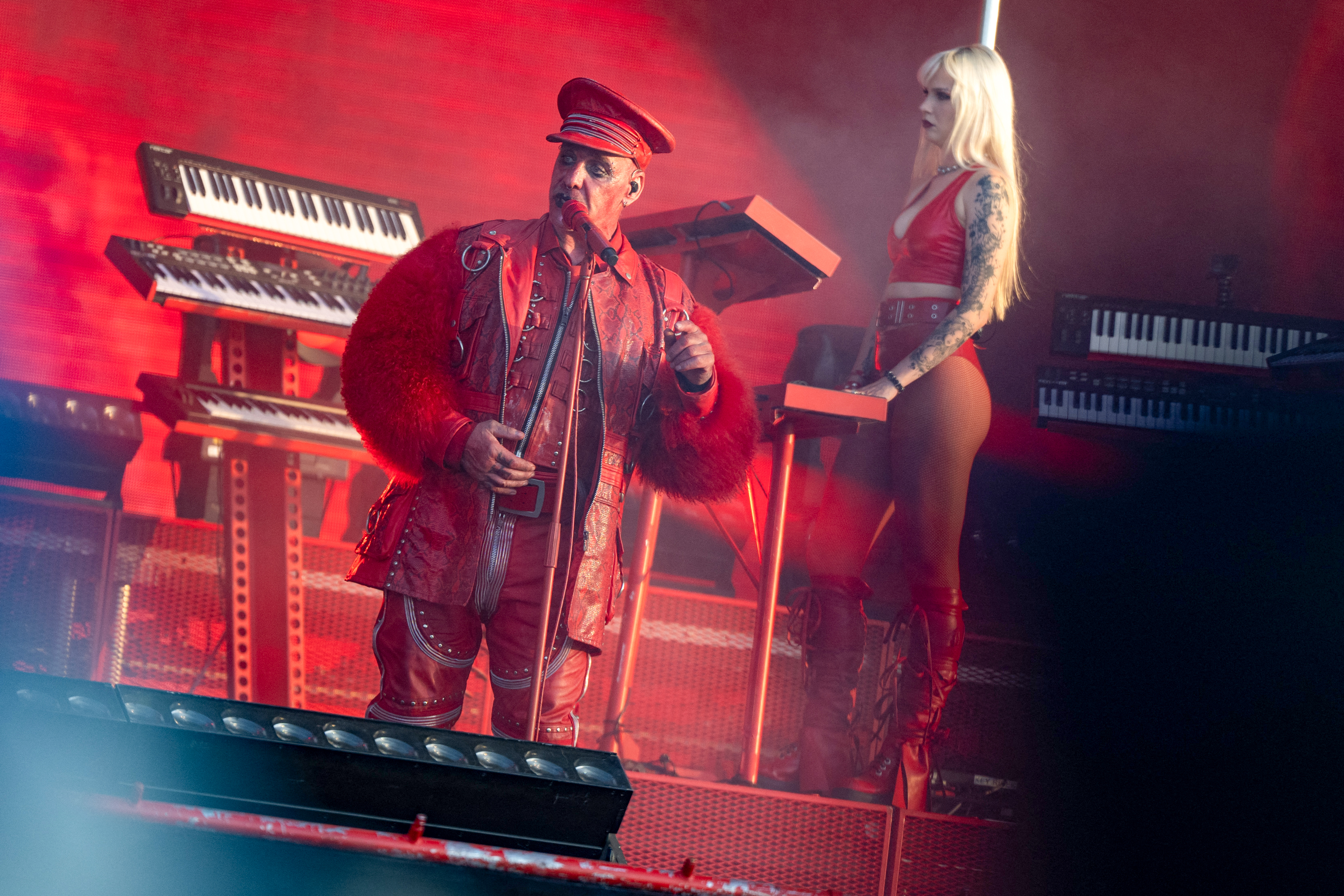 Nicole drinkwater onlyfans nude she gets comfy in nice