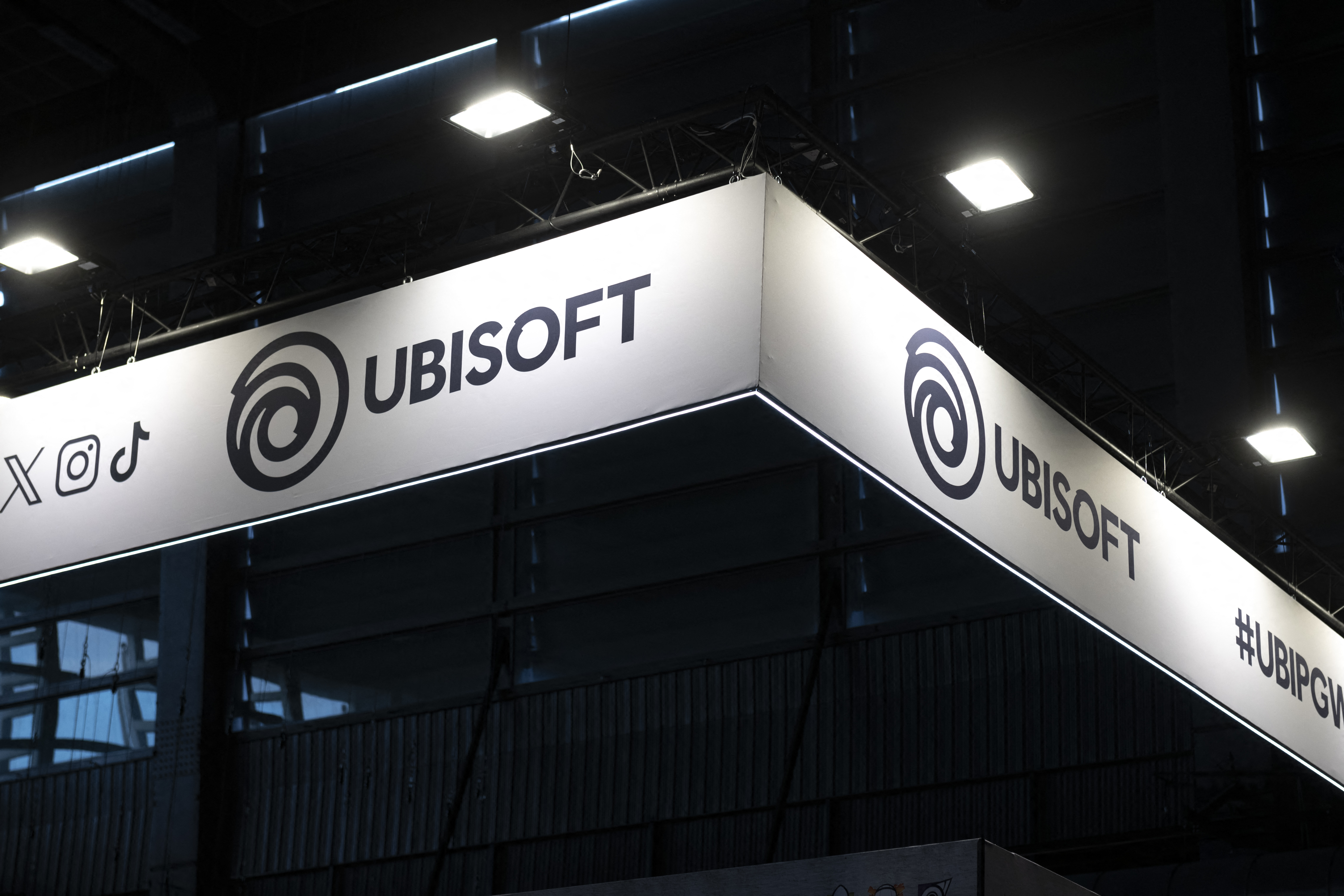 Ubisoft reporte ses résultats semestriels et suspend ses actions
