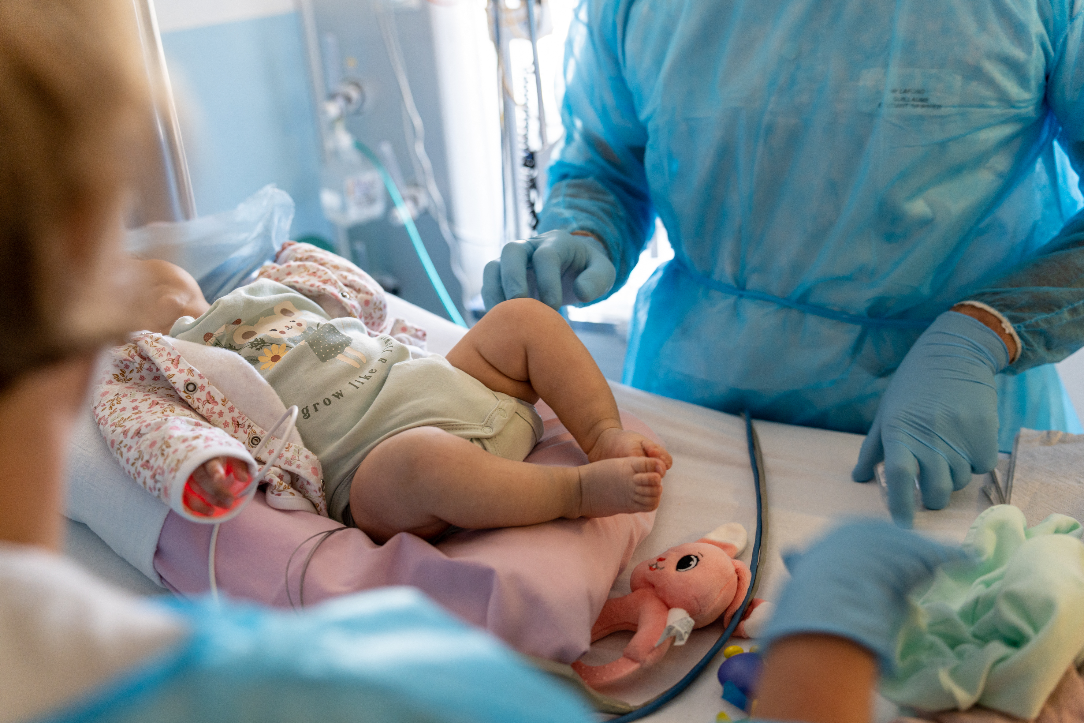 Bronchiolite : victime de son succès, le traitement préventif Beyfortus  principalement réservé aux maternités - France Bleu