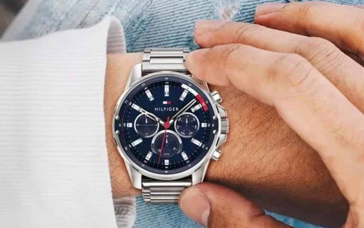 Montre Tommy Hilfiger : ce modèle à moins de 65 euros est ultra tendance // Cdiscount