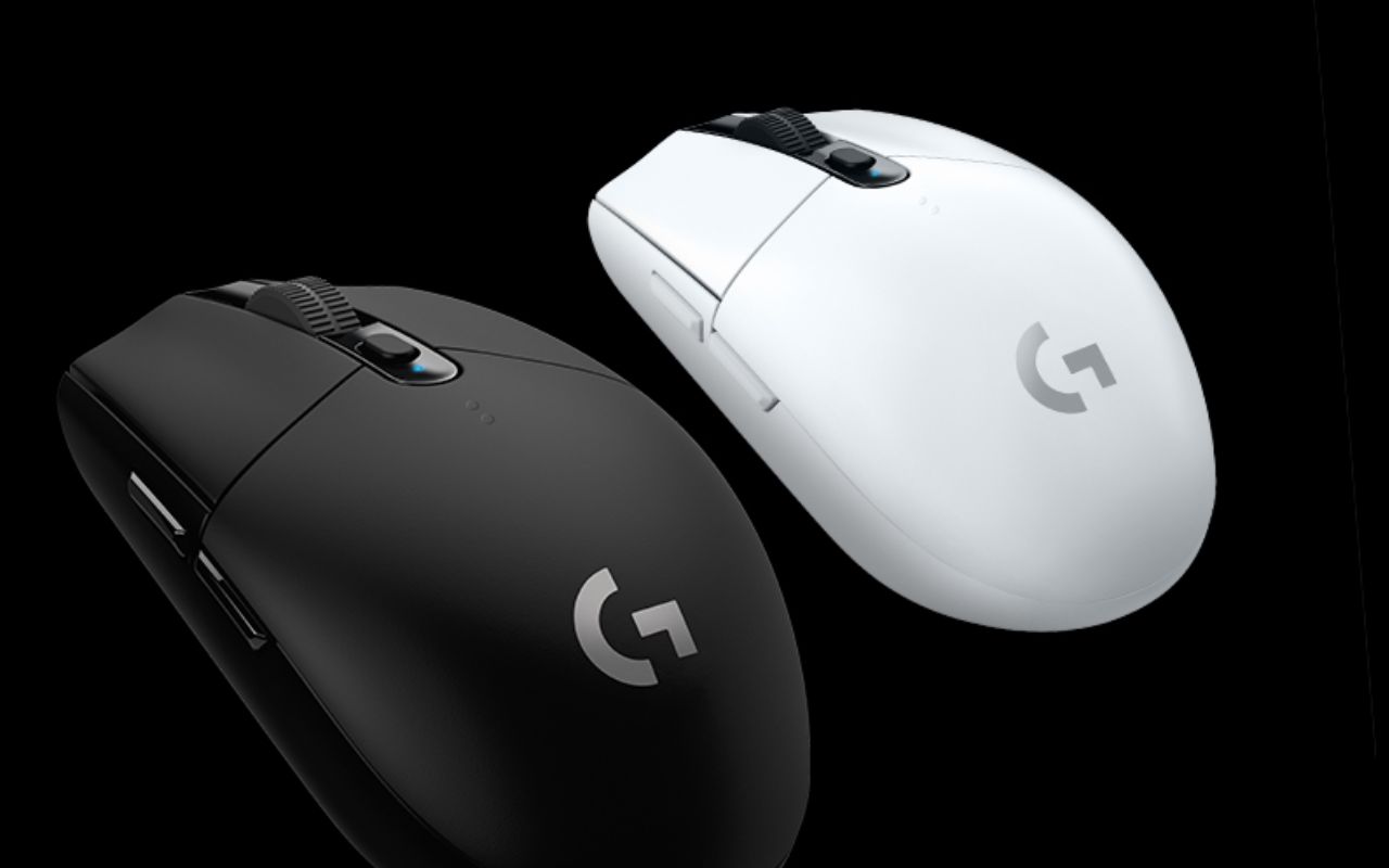 La très demandée souris gamer sans fil Logitech G305 est à moitié