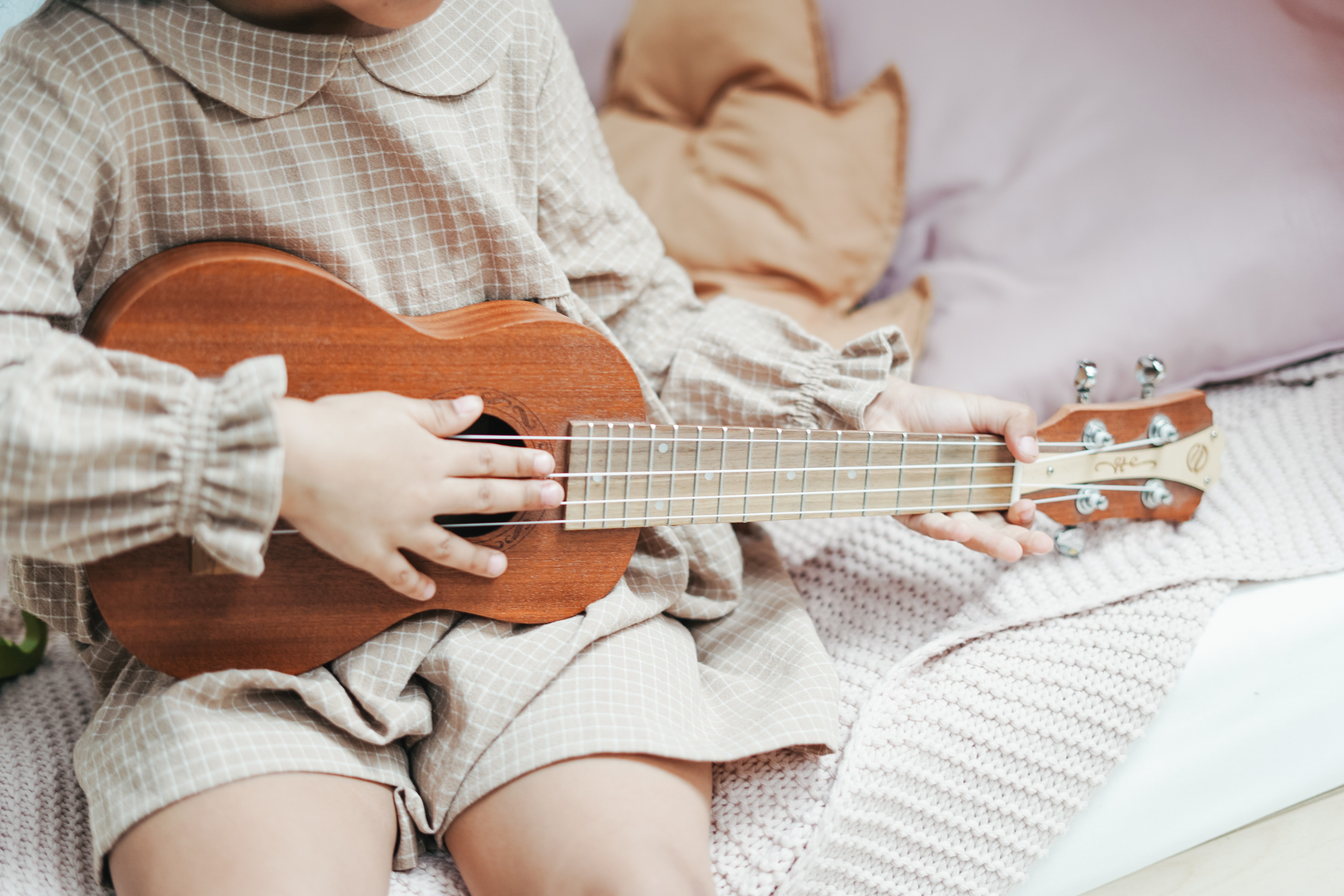 Guitare acoustique folk 45 cm, 6 cordes métalliques, enfant jouet