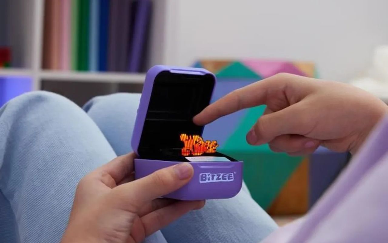 Le jouet interactif Bitzee voit son prix dégringolé suite à cette promotion  sur Cdiscount - Le Parisien